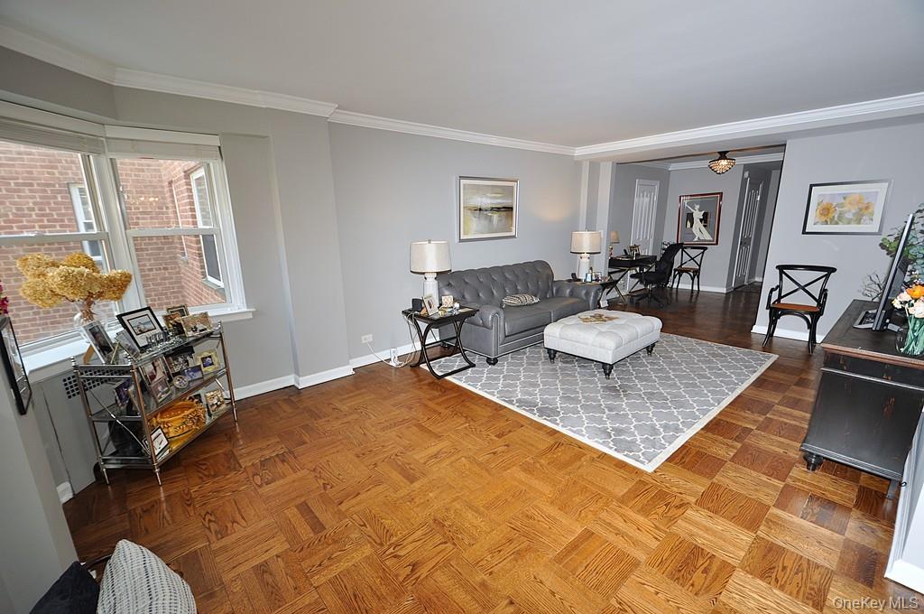 235 Garth Road, Unit E2E photo 11