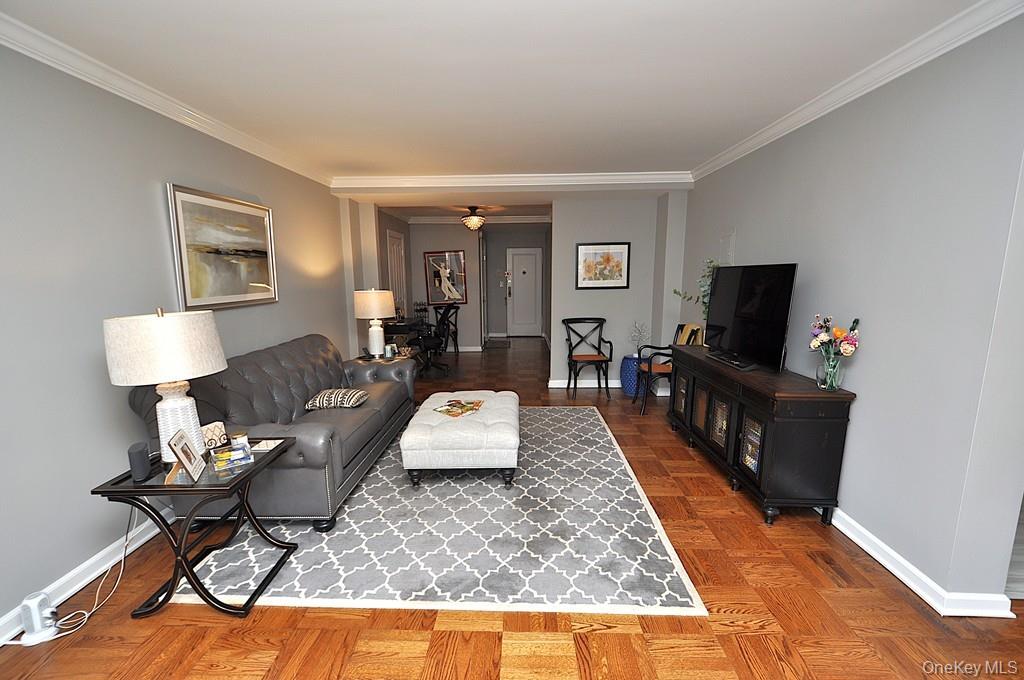 235 Garth Road, Unit E2E photo 43