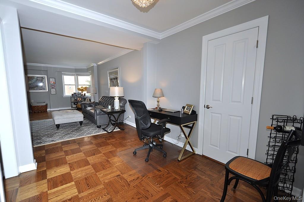 235 Garth Road, Unit E2E photo 27