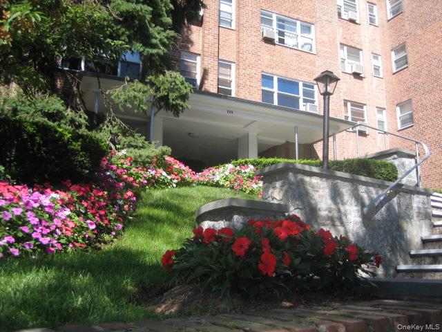 235 Garth Road, Unit E2E photo 31