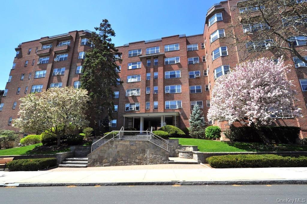 235 Garth Road, Unit E2E photo 6