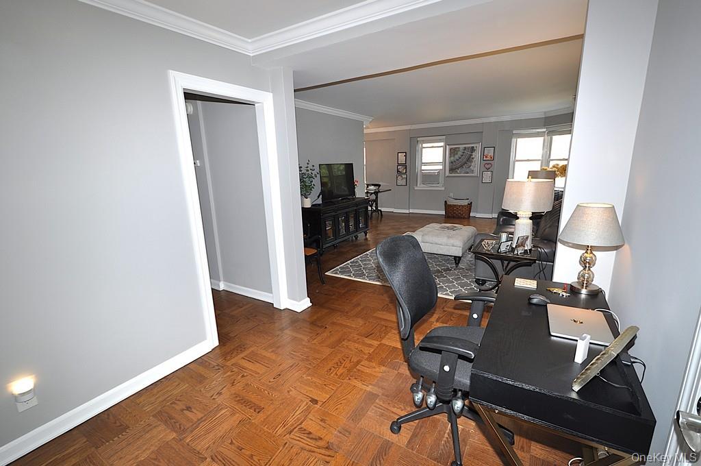 235 Garth Road, Unit E2E photo 28