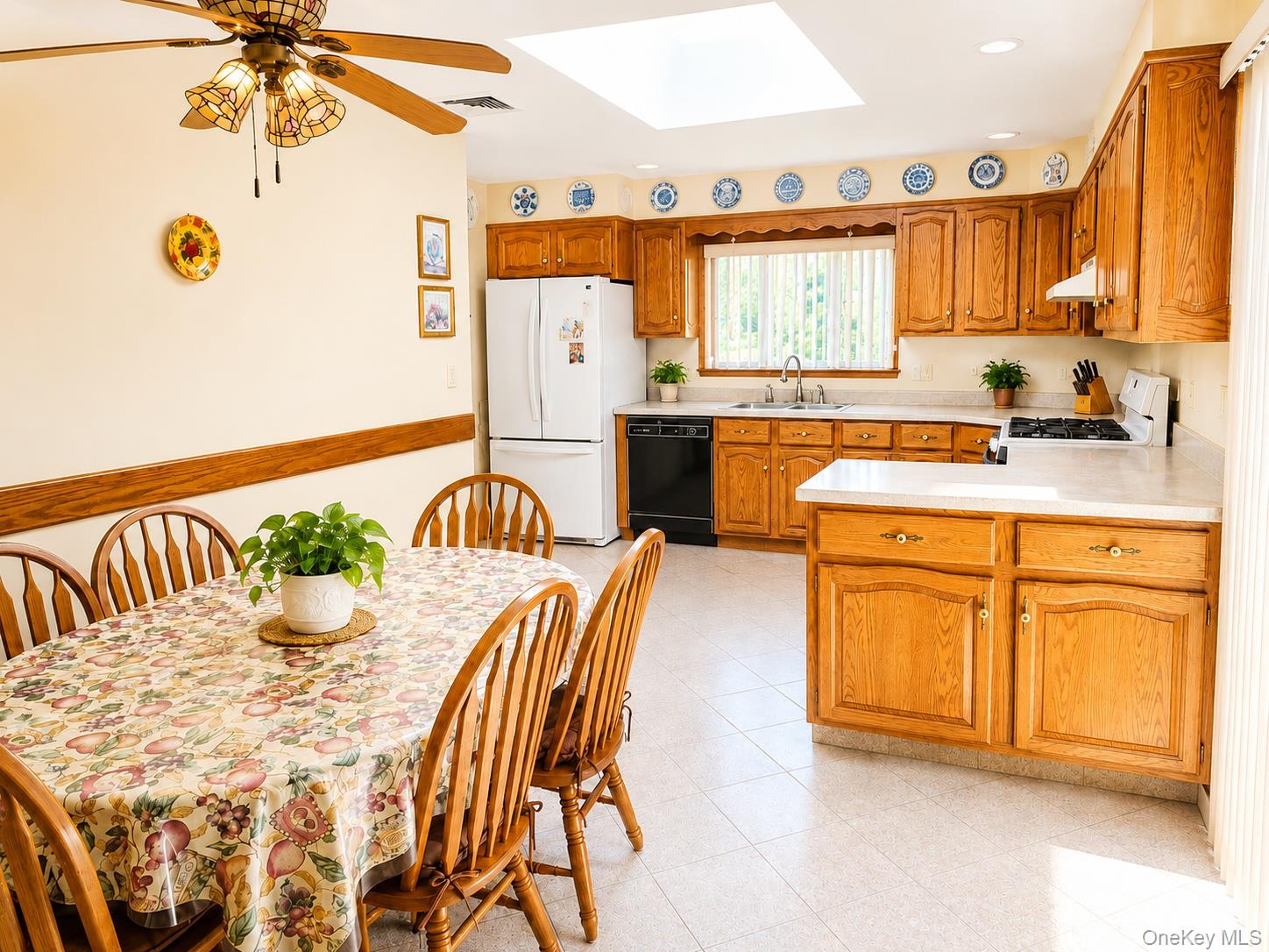 67 King Road – For Sale photo 14