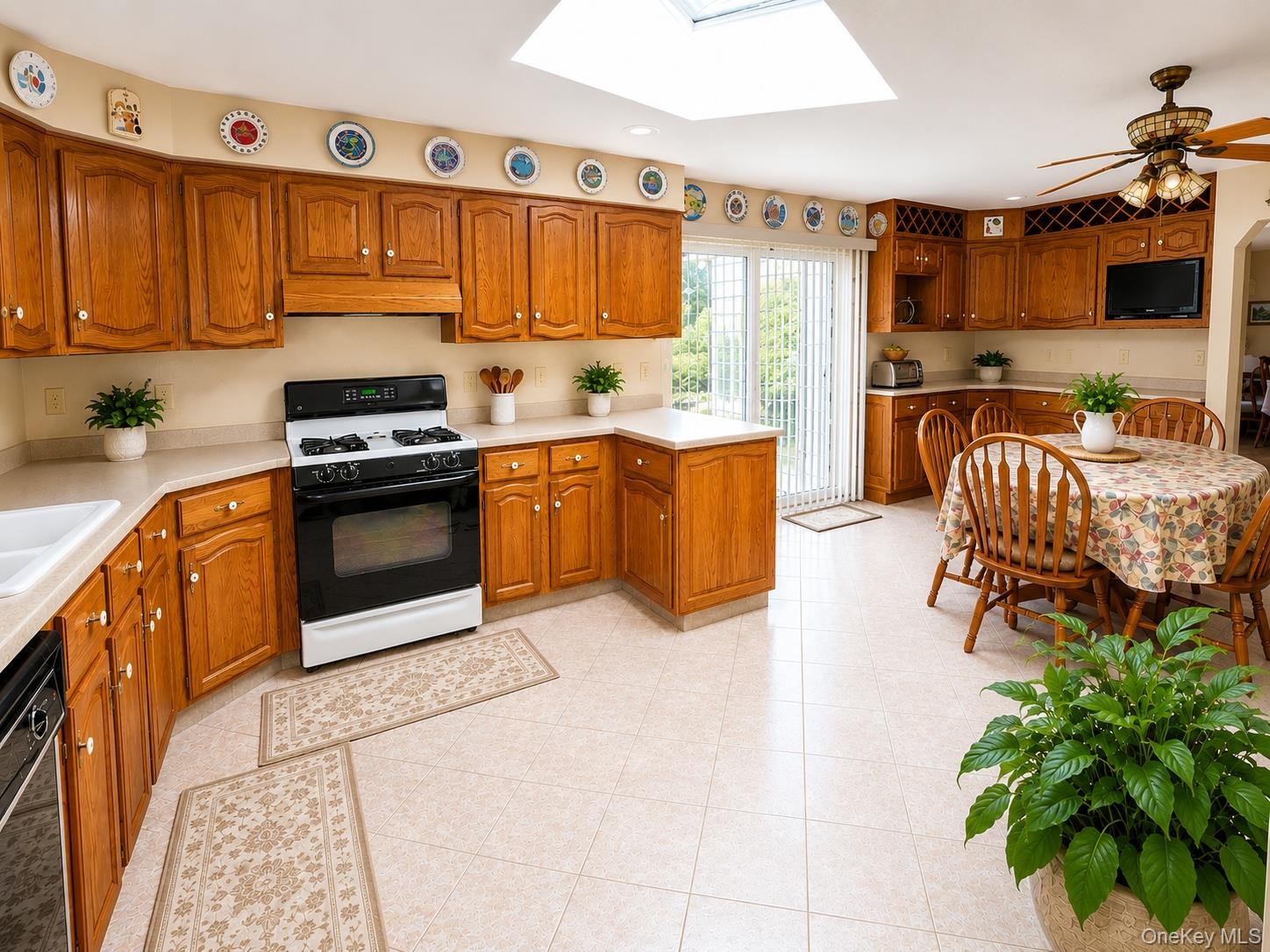 67 King Road – For Sale photo 13
