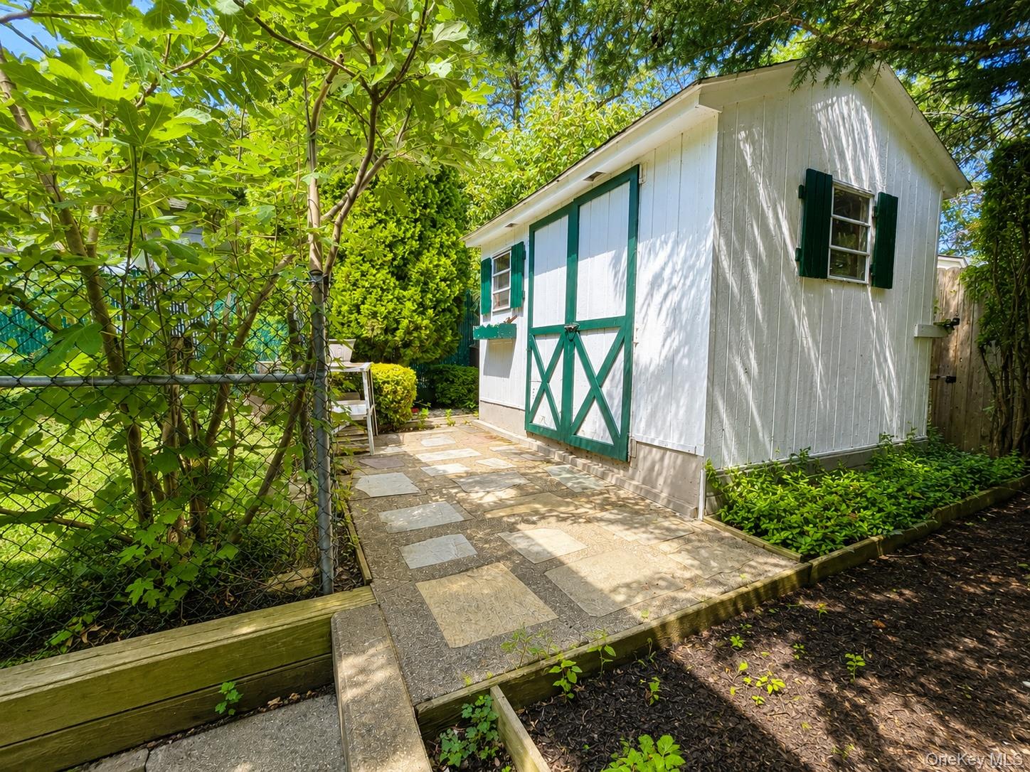 67 King Road – For Sale photo 32