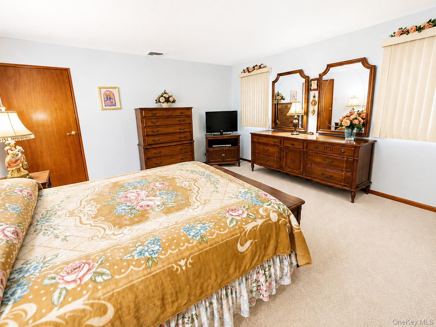 67 King Road – For Sale photo 22