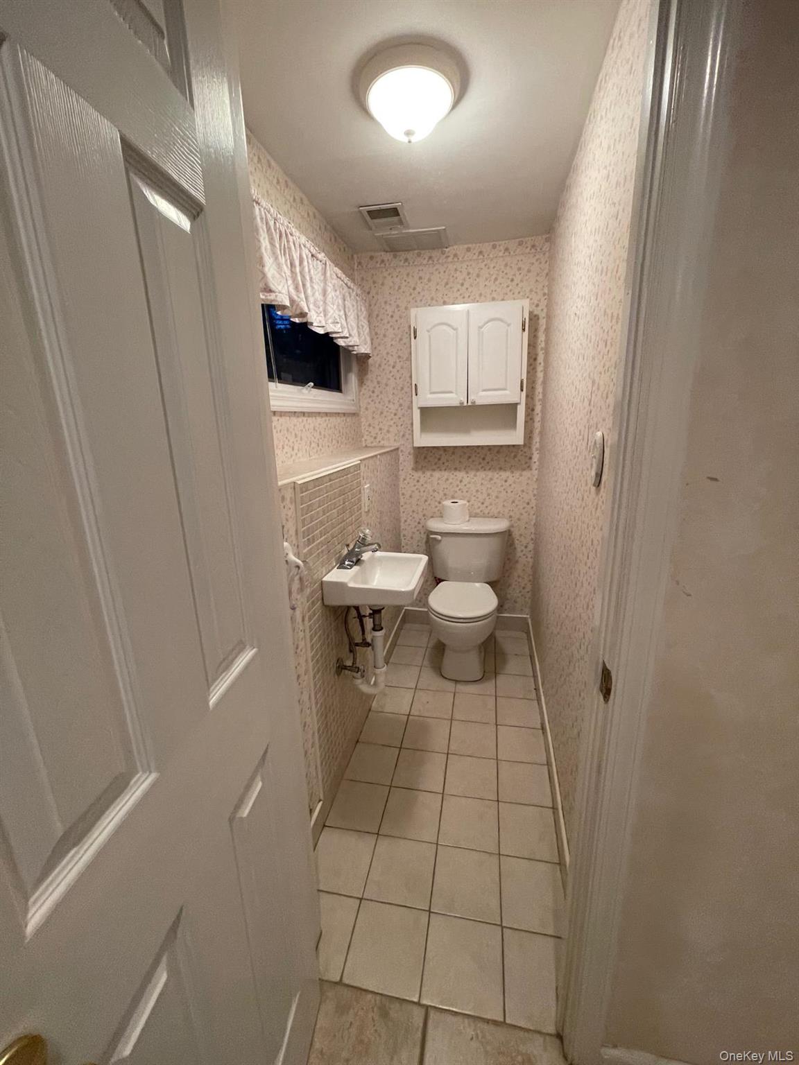18 Greenwich Road – For Rent photo 11