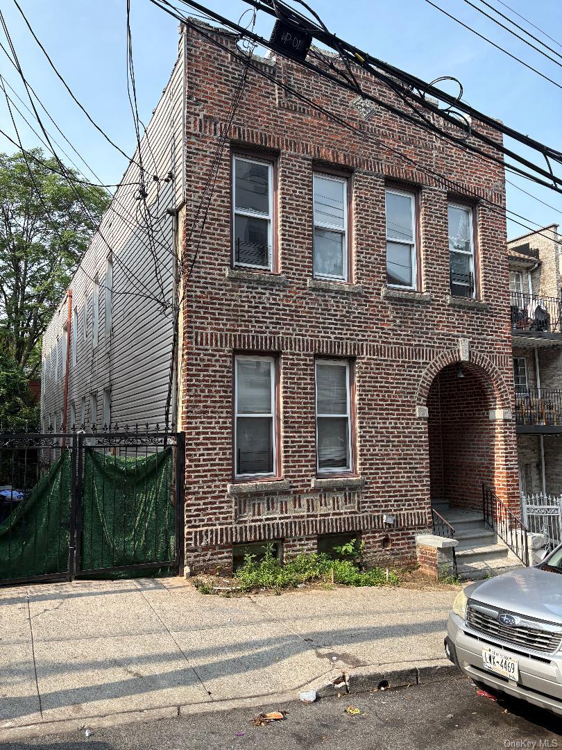 632 E 223rd Street – For Sale photo 2