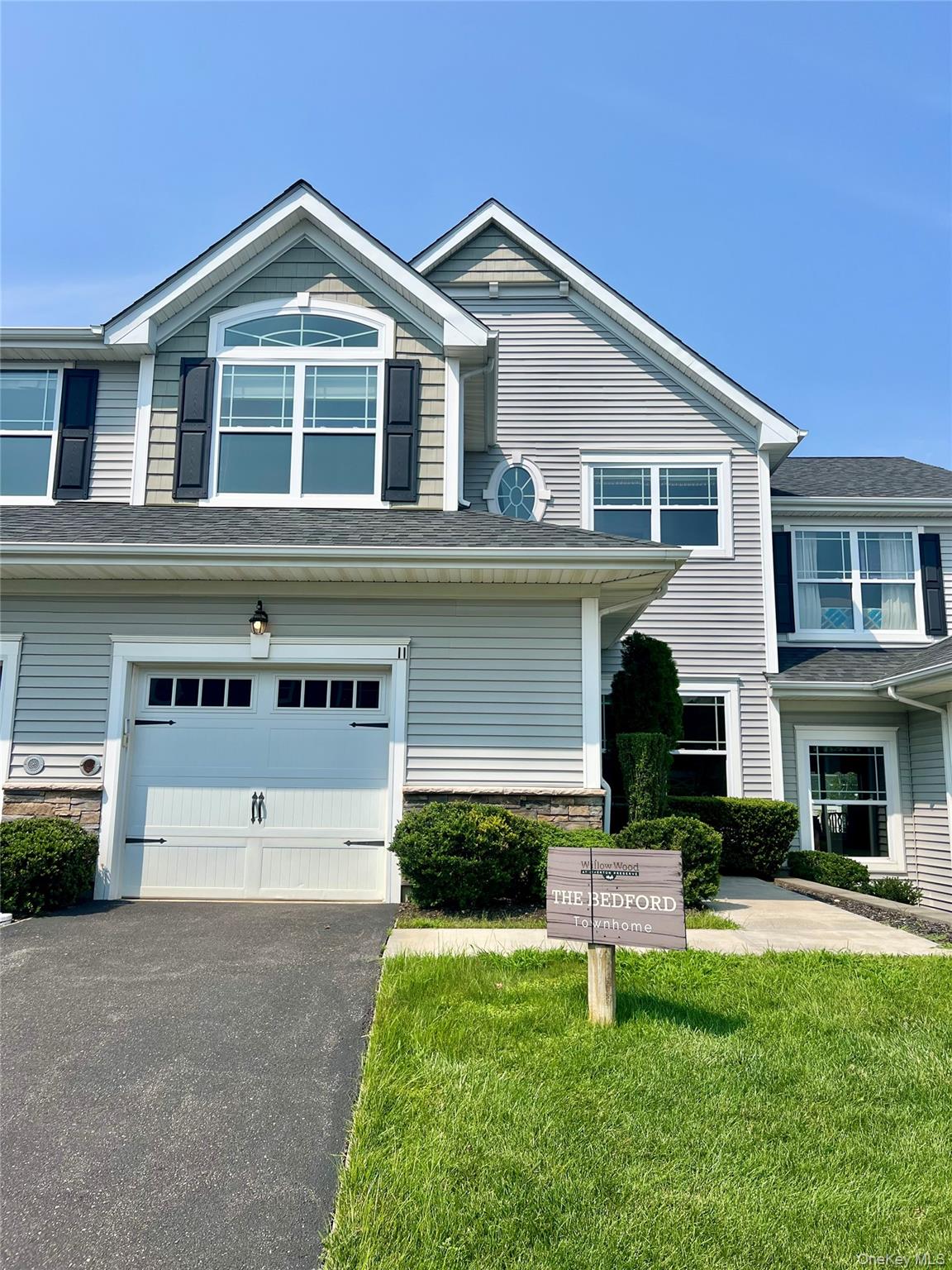 11 Willow Terrace, Unit 11