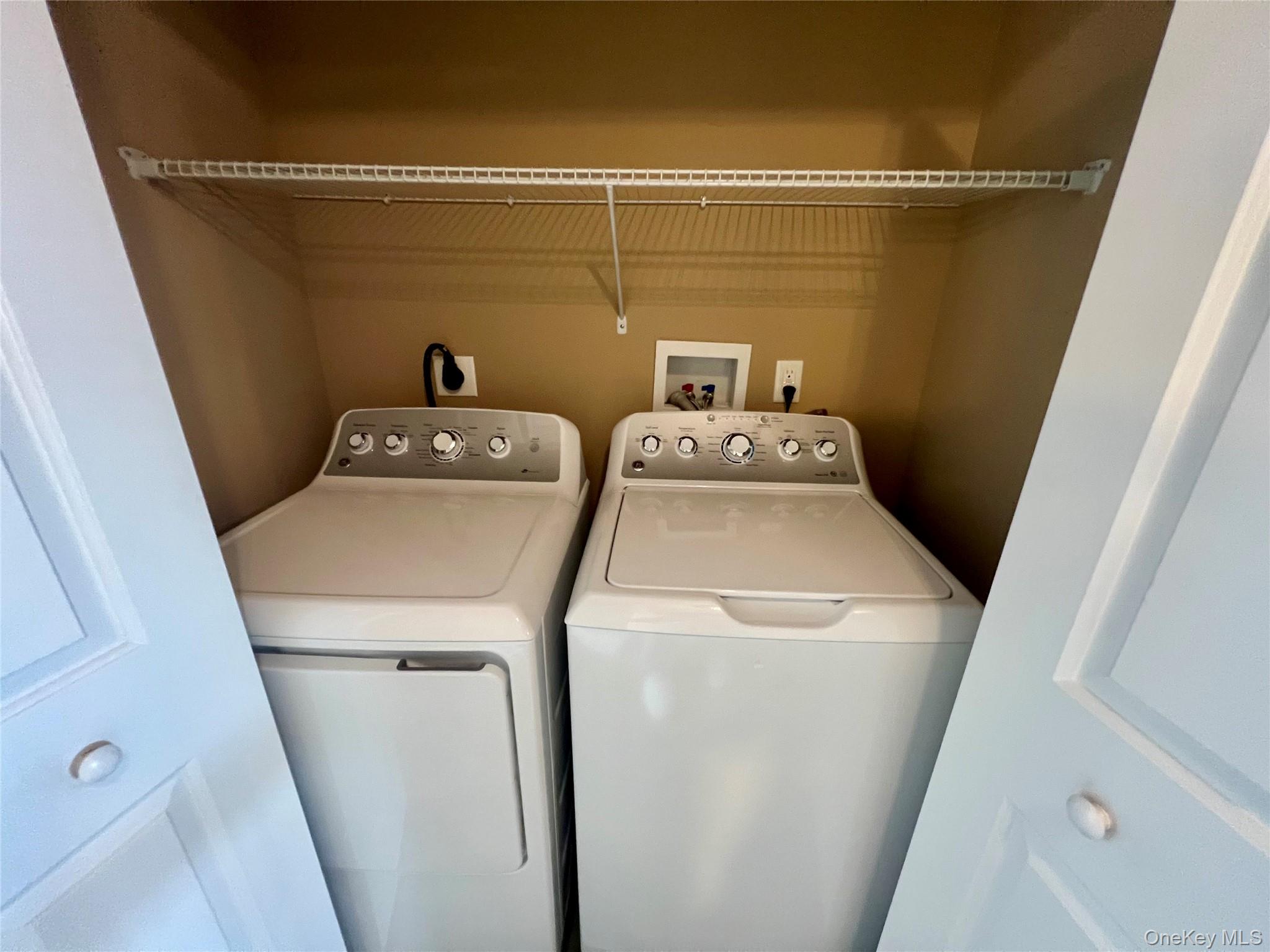 11 Willow Terrace, Unit 11 photo 33