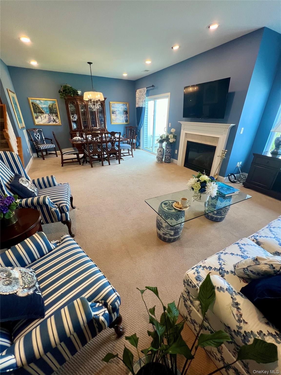 11 Willow Terrace, Unit 11 photo 16