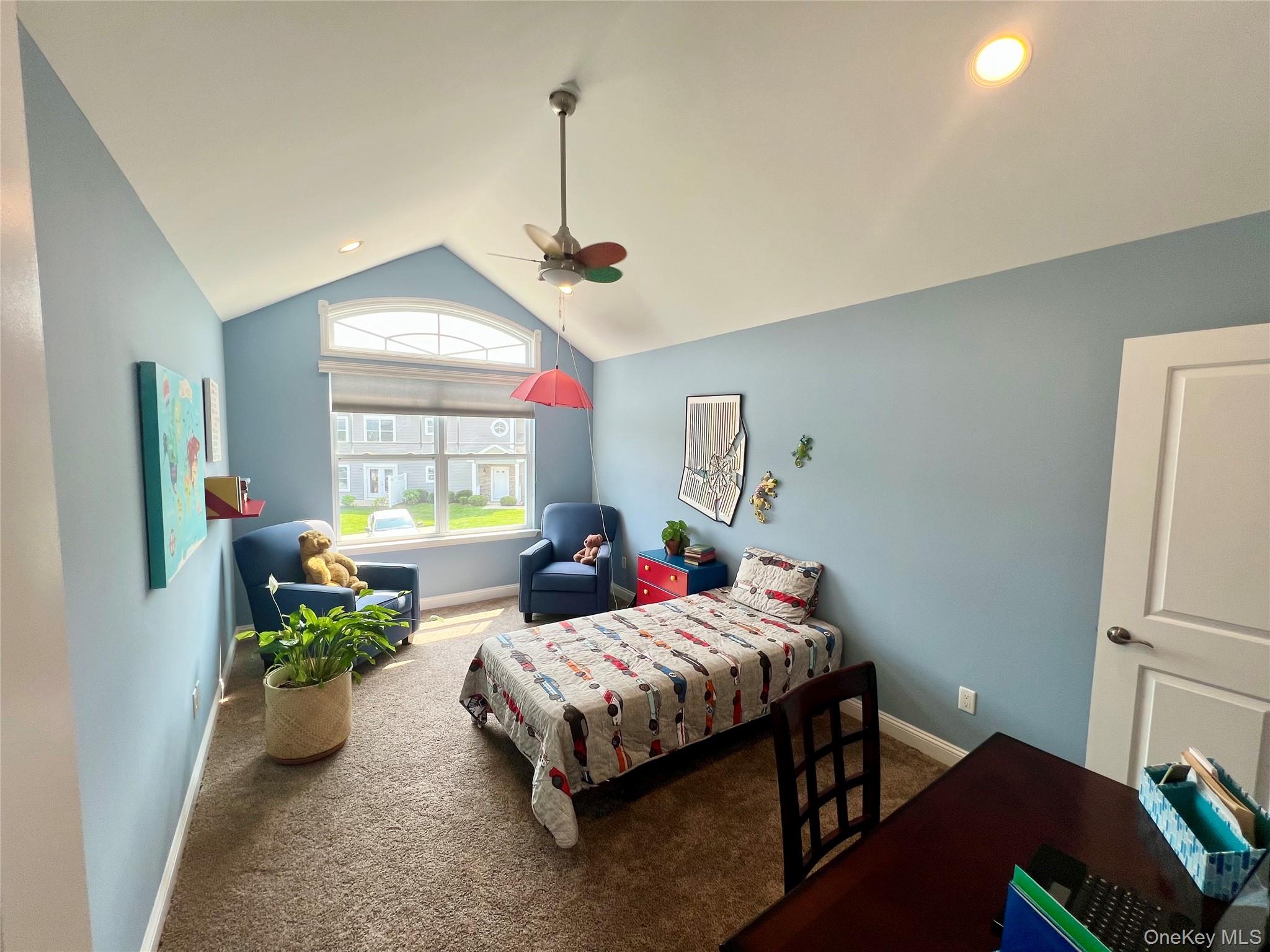 11 Willow Terrace, Unit 11 photo 32