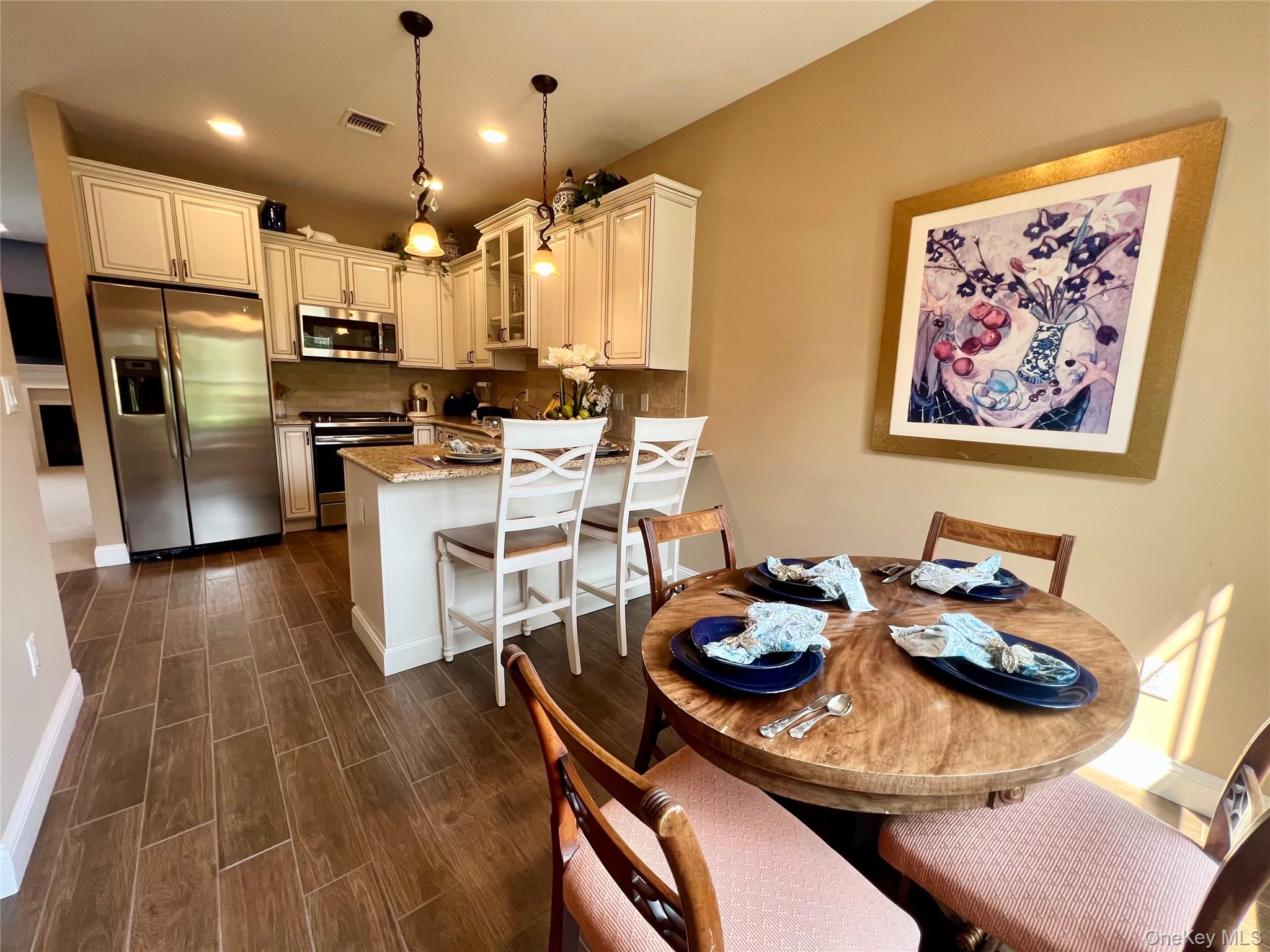 11 Willow Terrace, Unit 11 photo 6