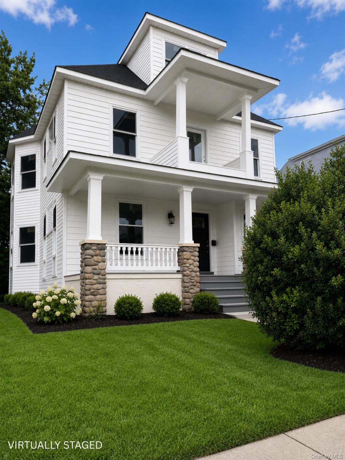 322 S 2nd Avenue – For Sale