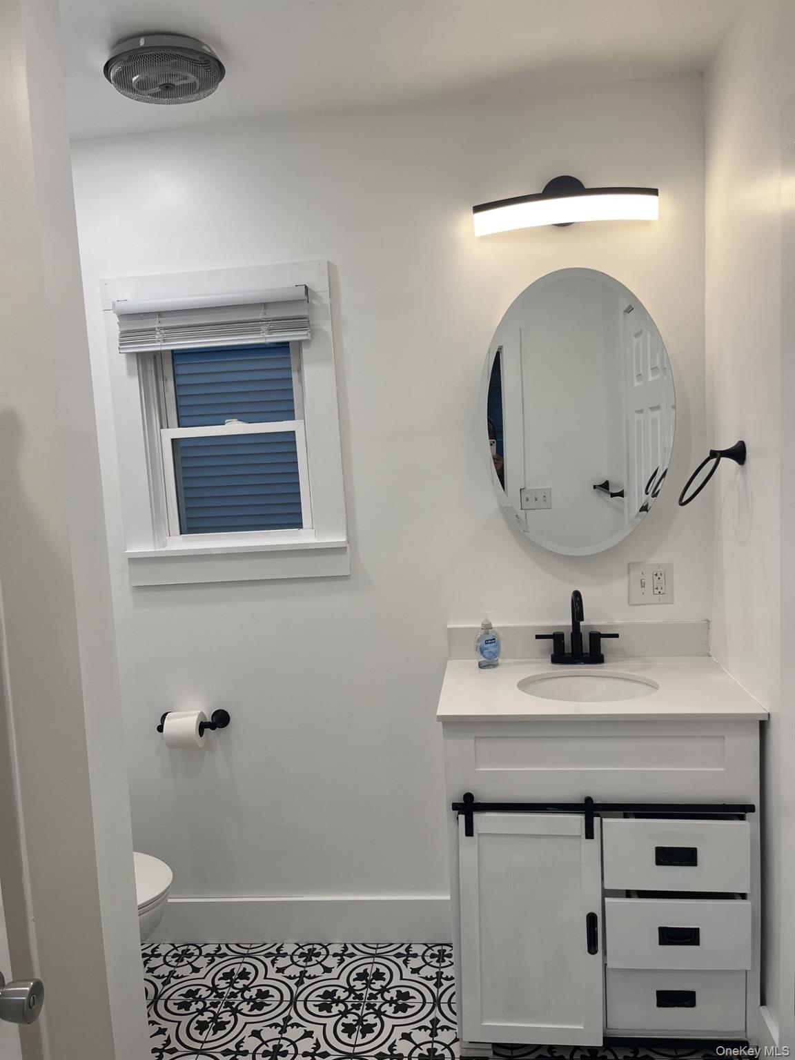 42 Taylor Avenue – For Rent photo 15