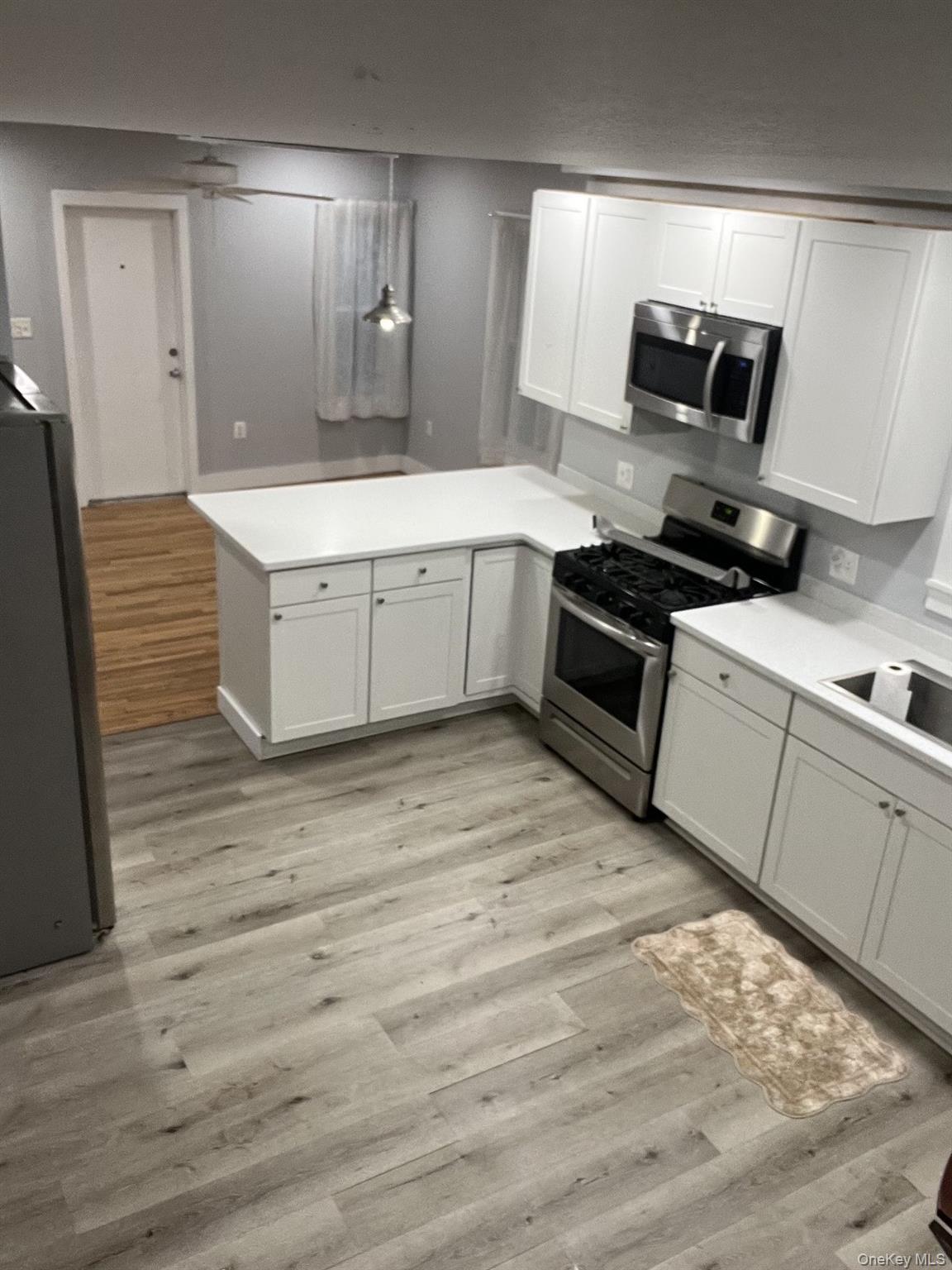 42 Taylor Avenue – For Rent photo 3
