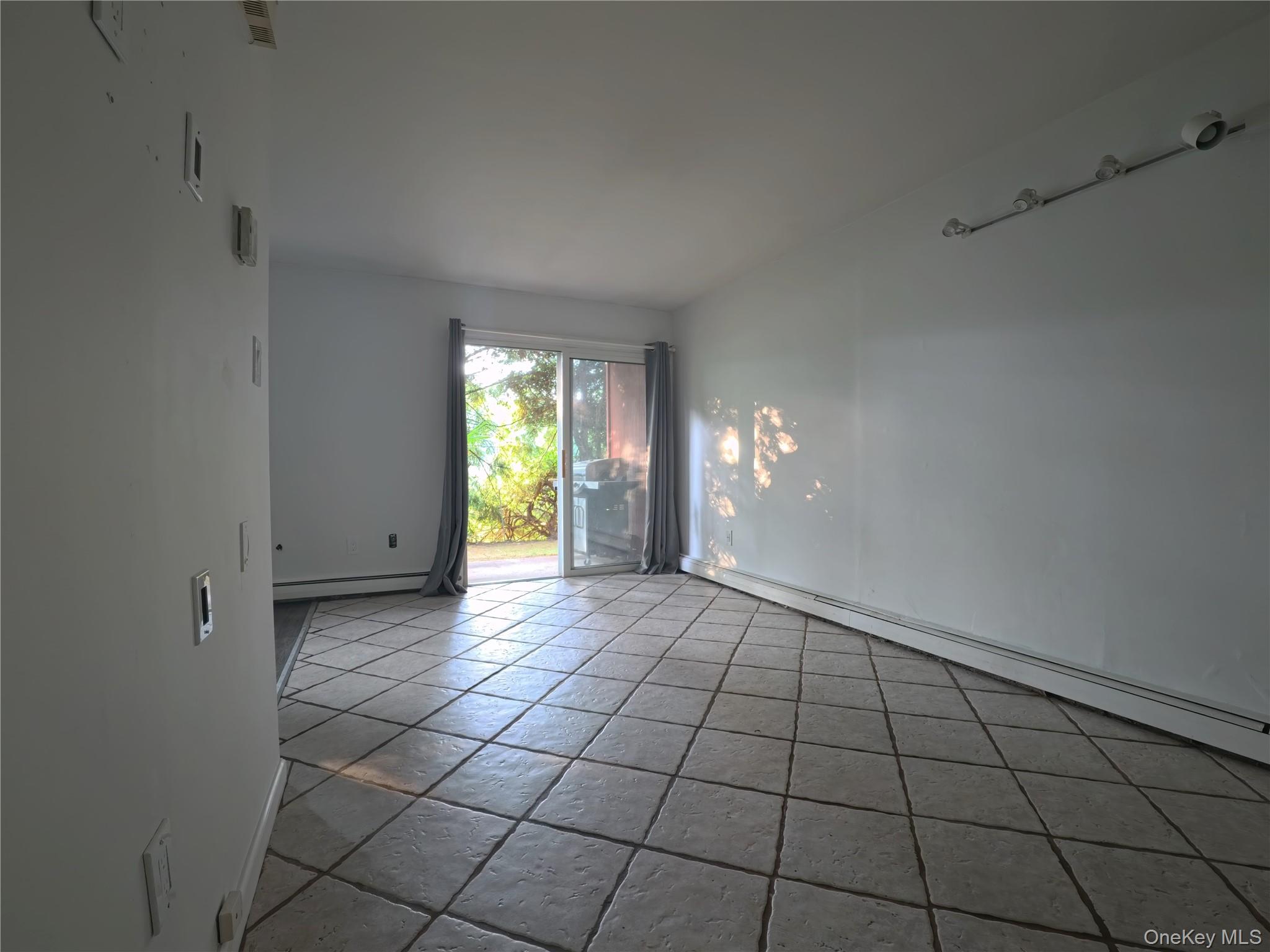 6 Dove Court, Unit M photo 12