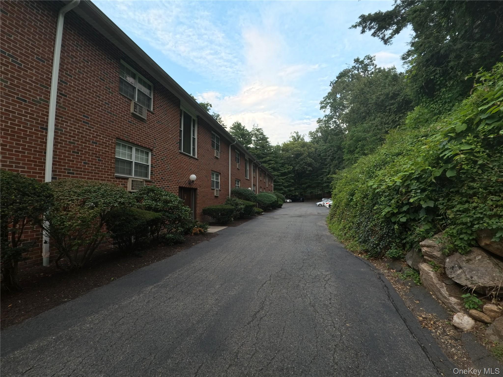 6 Dove Court, Unit M