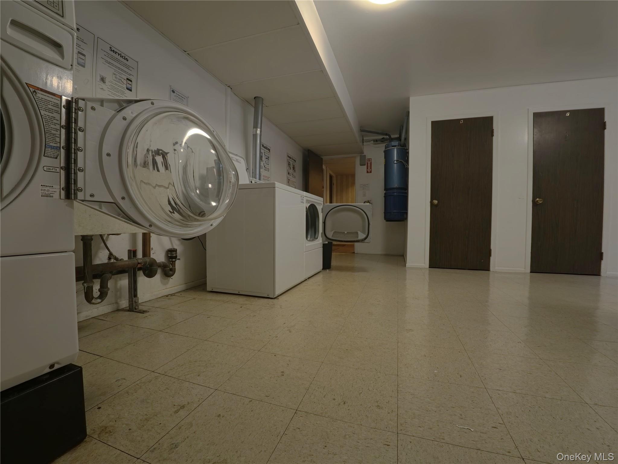 6 Dove Court, Unit M photo 26
