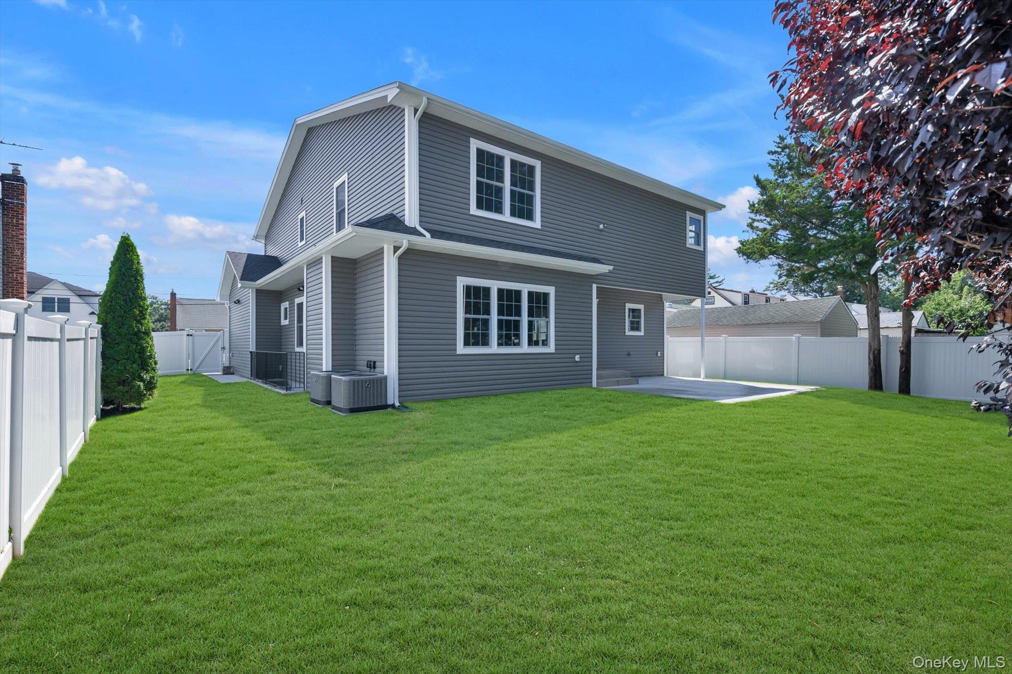 2351 Amherst Street – For Sale photo 24