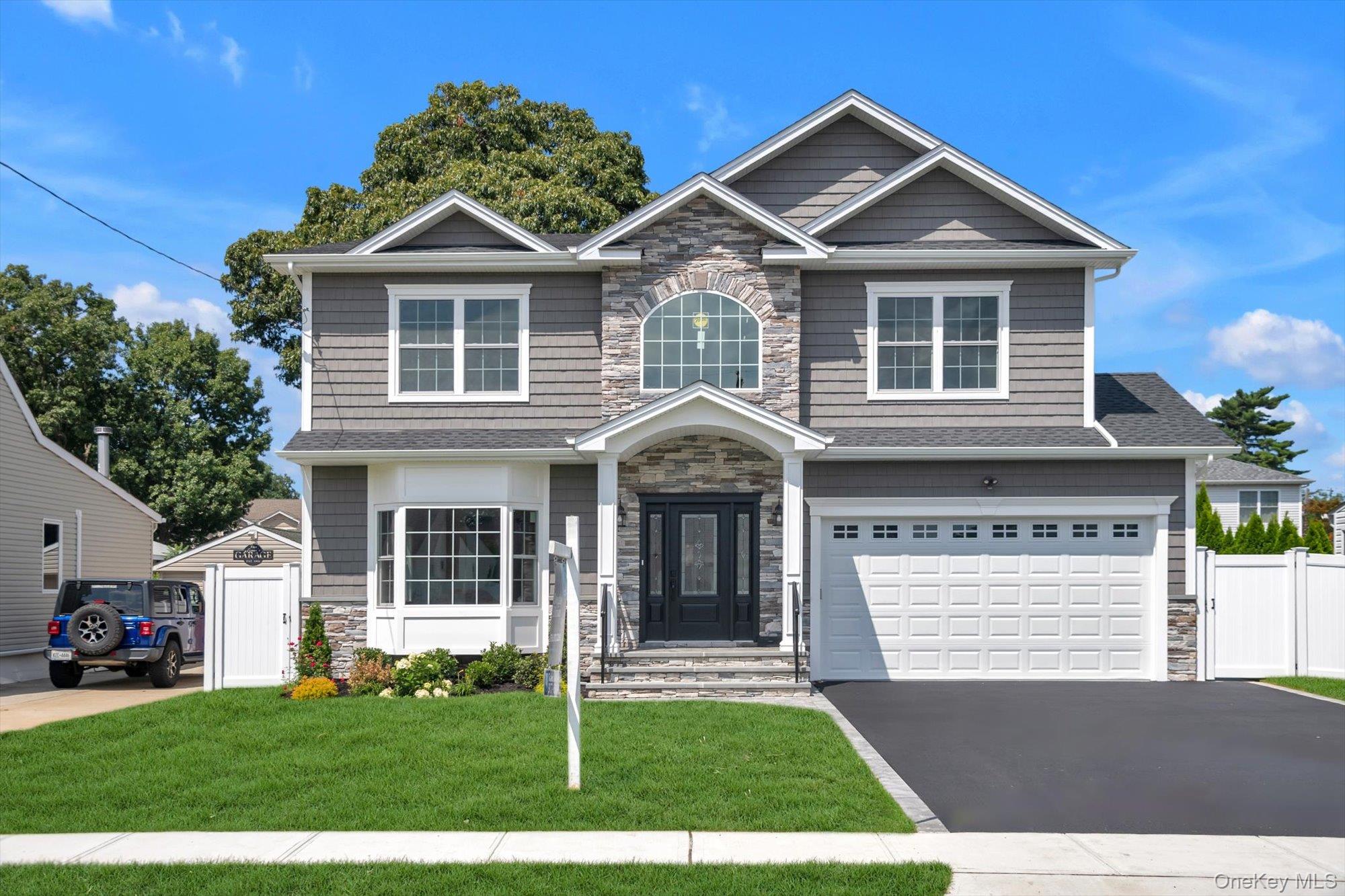 2351 Amherst Street – For Sale