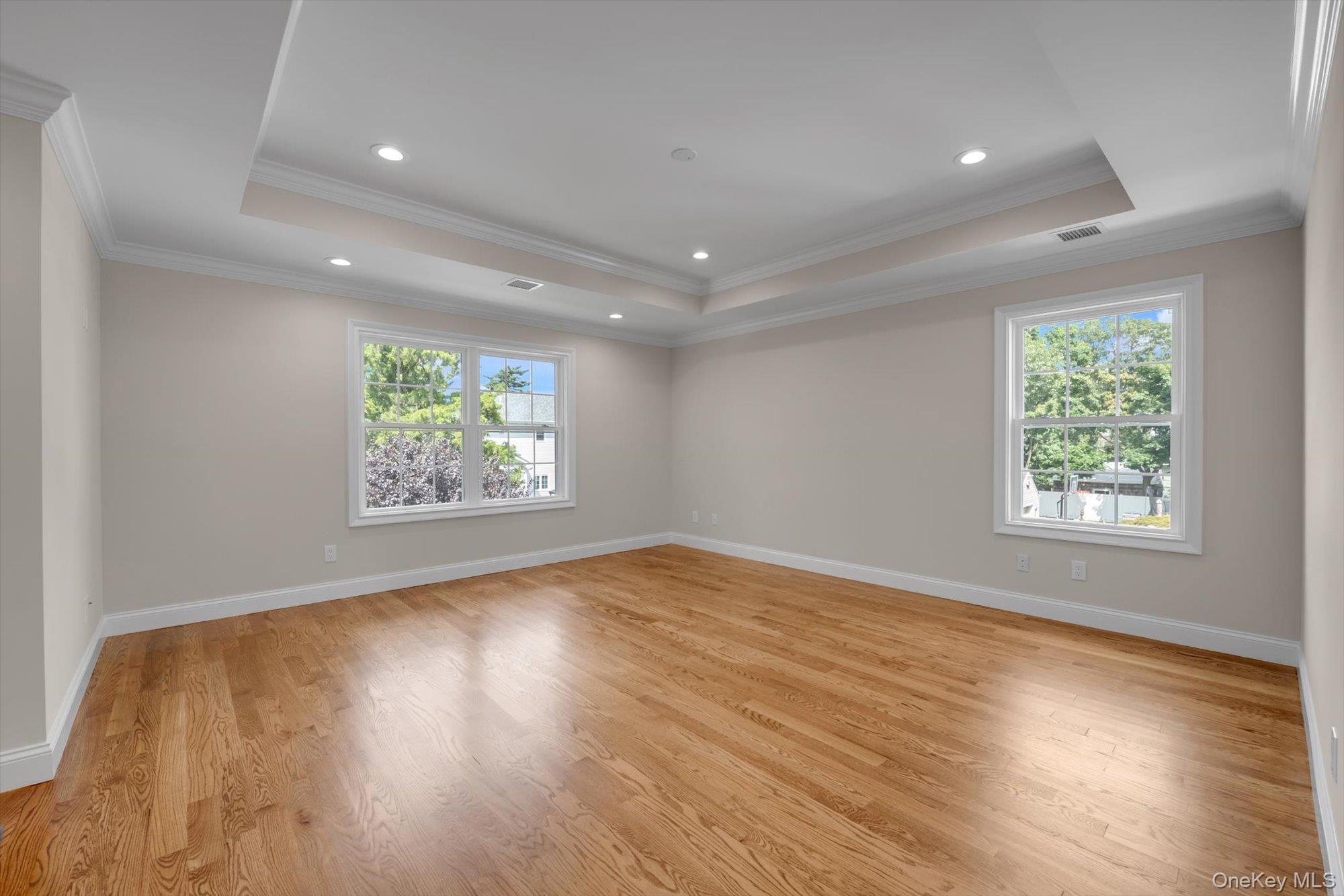 2351 Amherst Street – For Sale photo 13