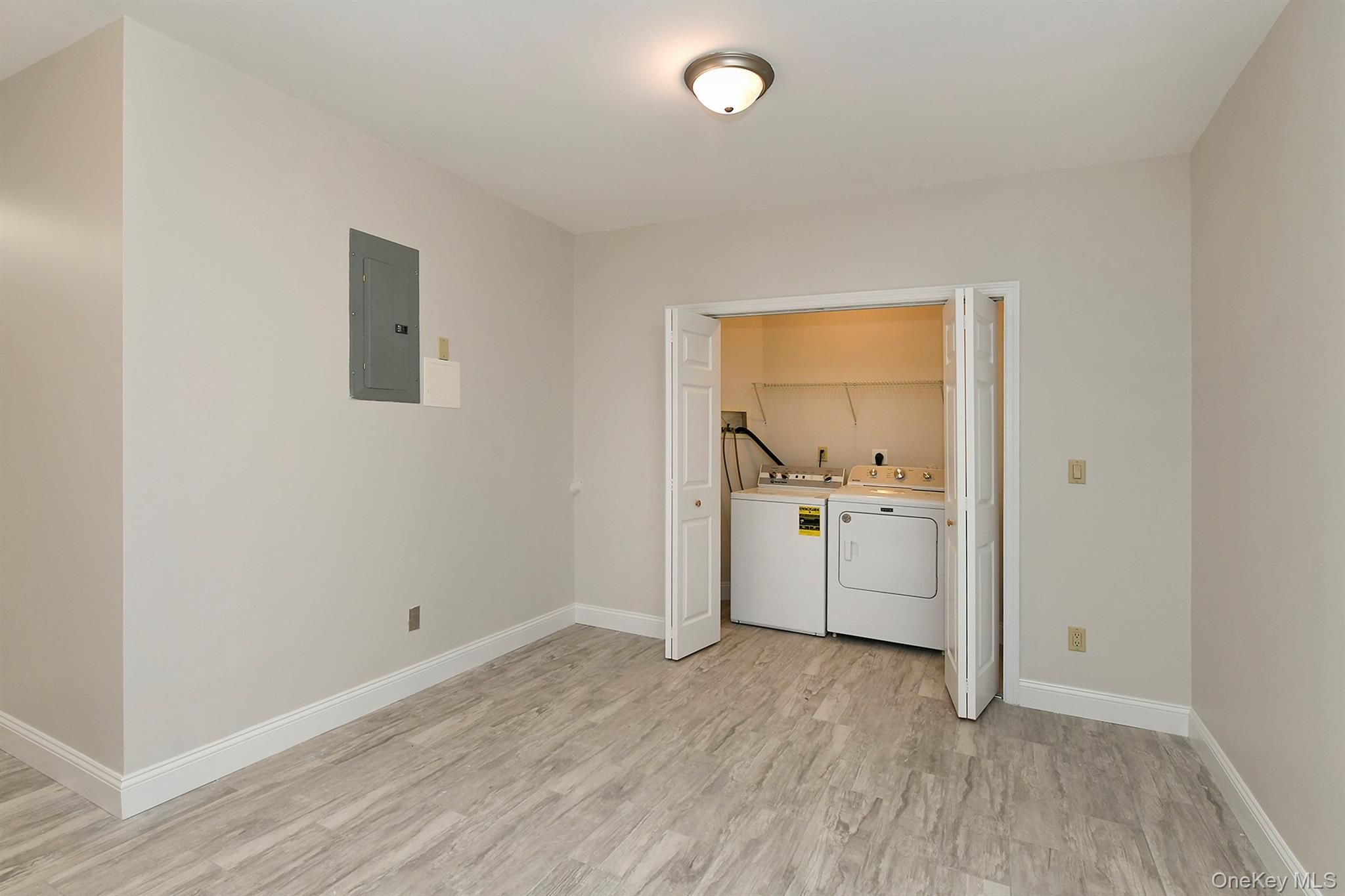 39 Nesaquake Avenue, Unit A photo 20