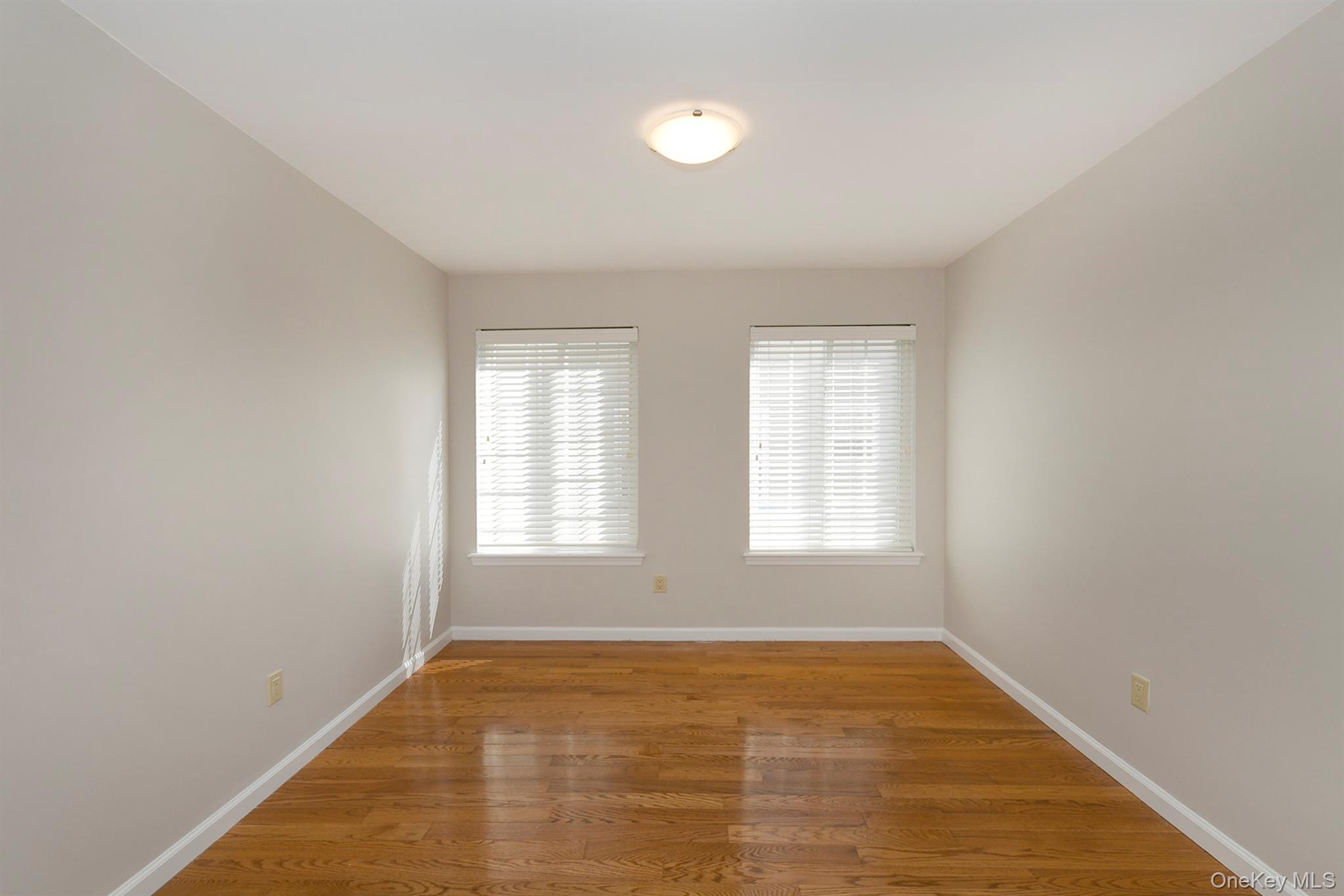 39 Nesaquake Avenue, Unit A photo 8