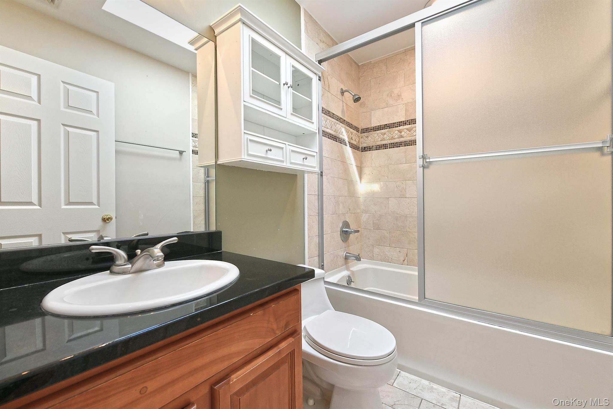 39 Nesaquake Avenue, Unit A photo 14
