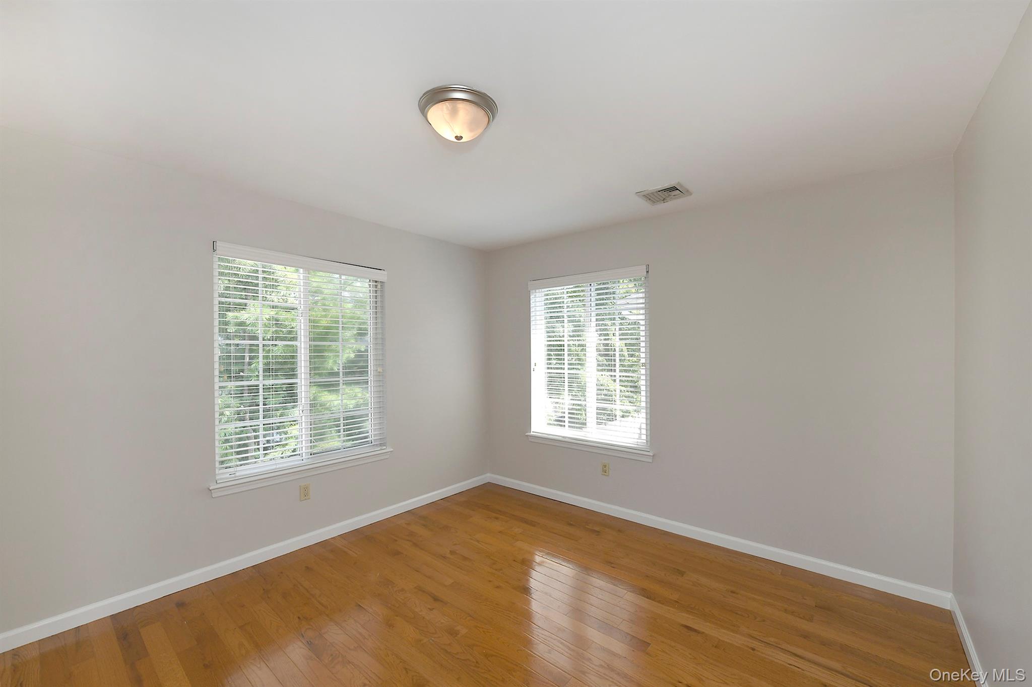 39 Nesaquake Avenue, Unit A photo 15