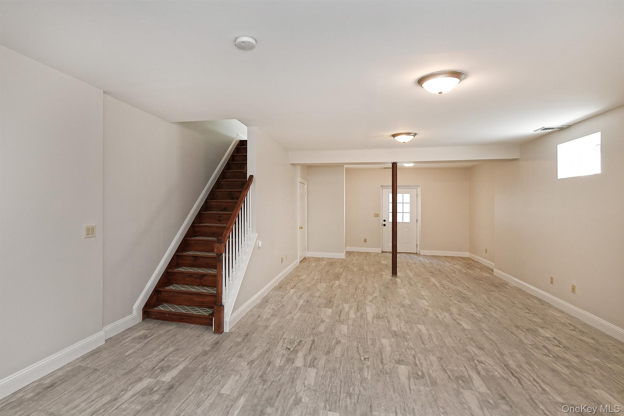 39 Nesaquake Avenue, Unit A photo 19