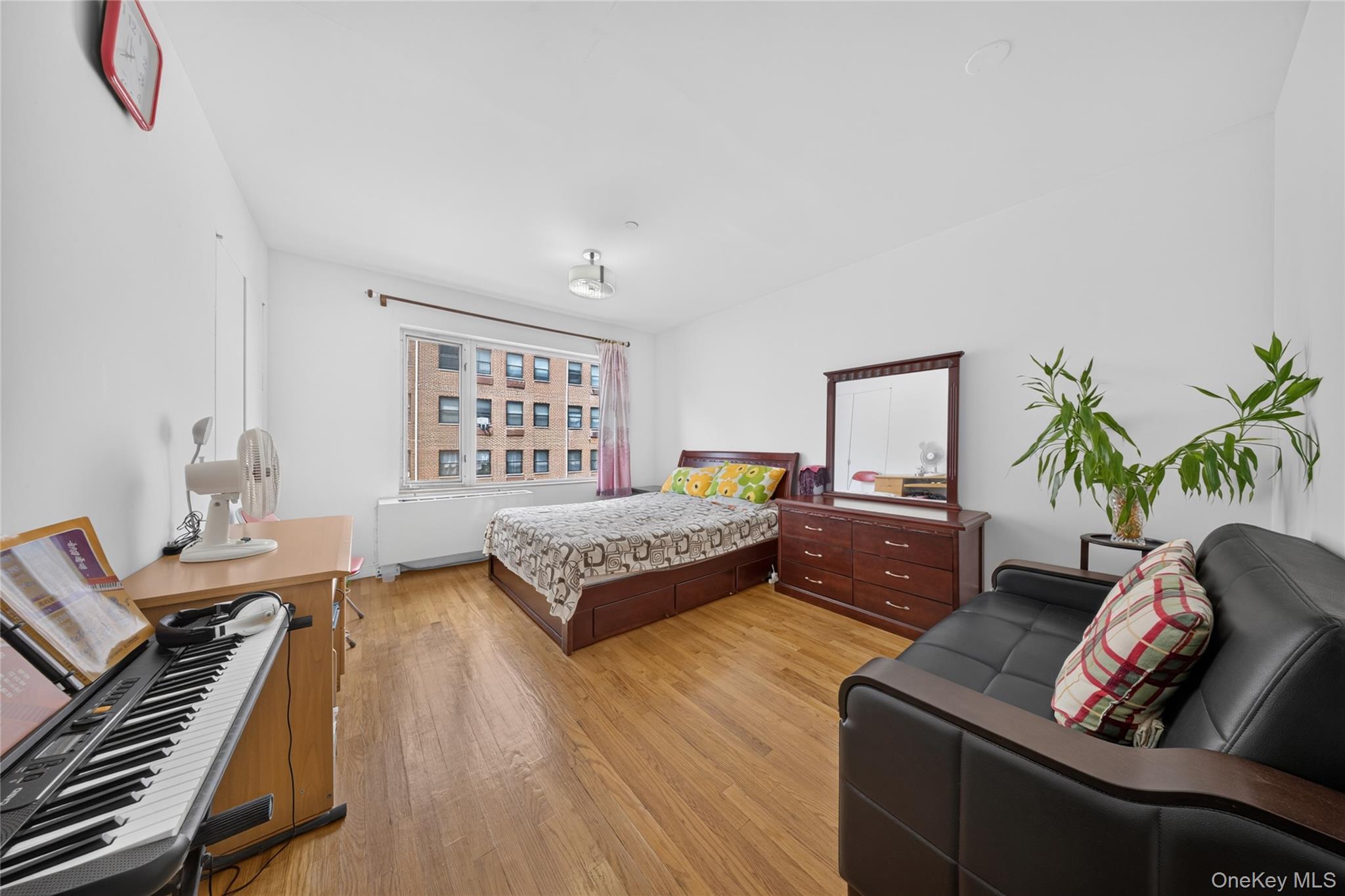 71-28 163rd Street, Unit 2A photo 5