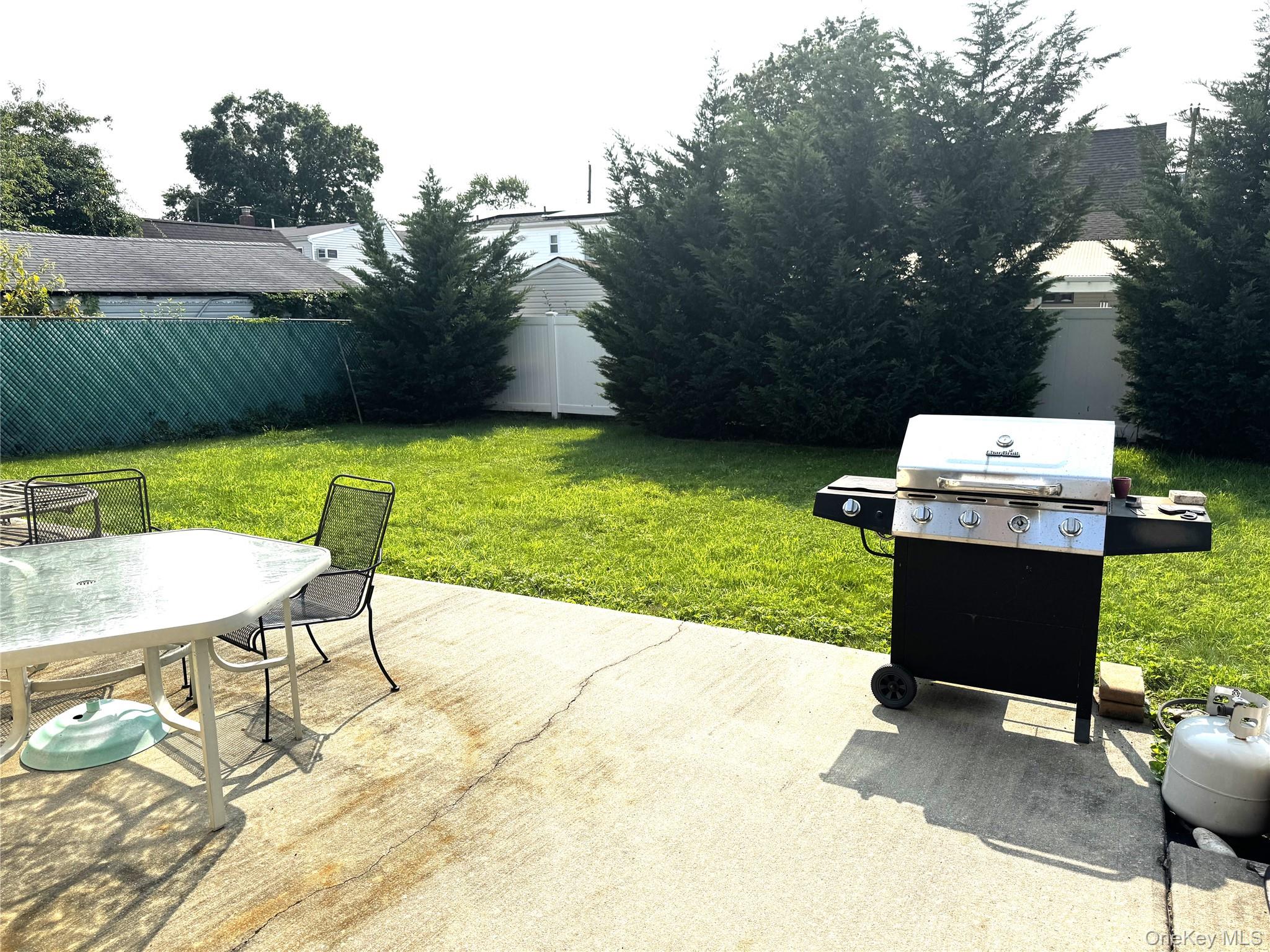 2312 Maple Street – For Sale photo 18