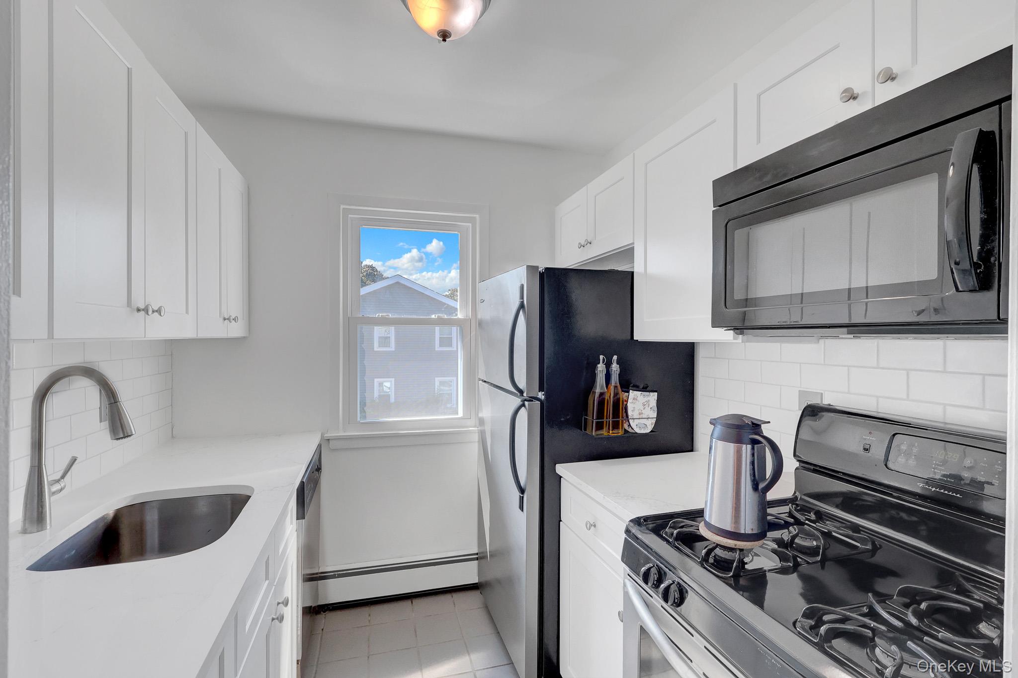 86 Cardinal Lane, Unit 2B photo 13