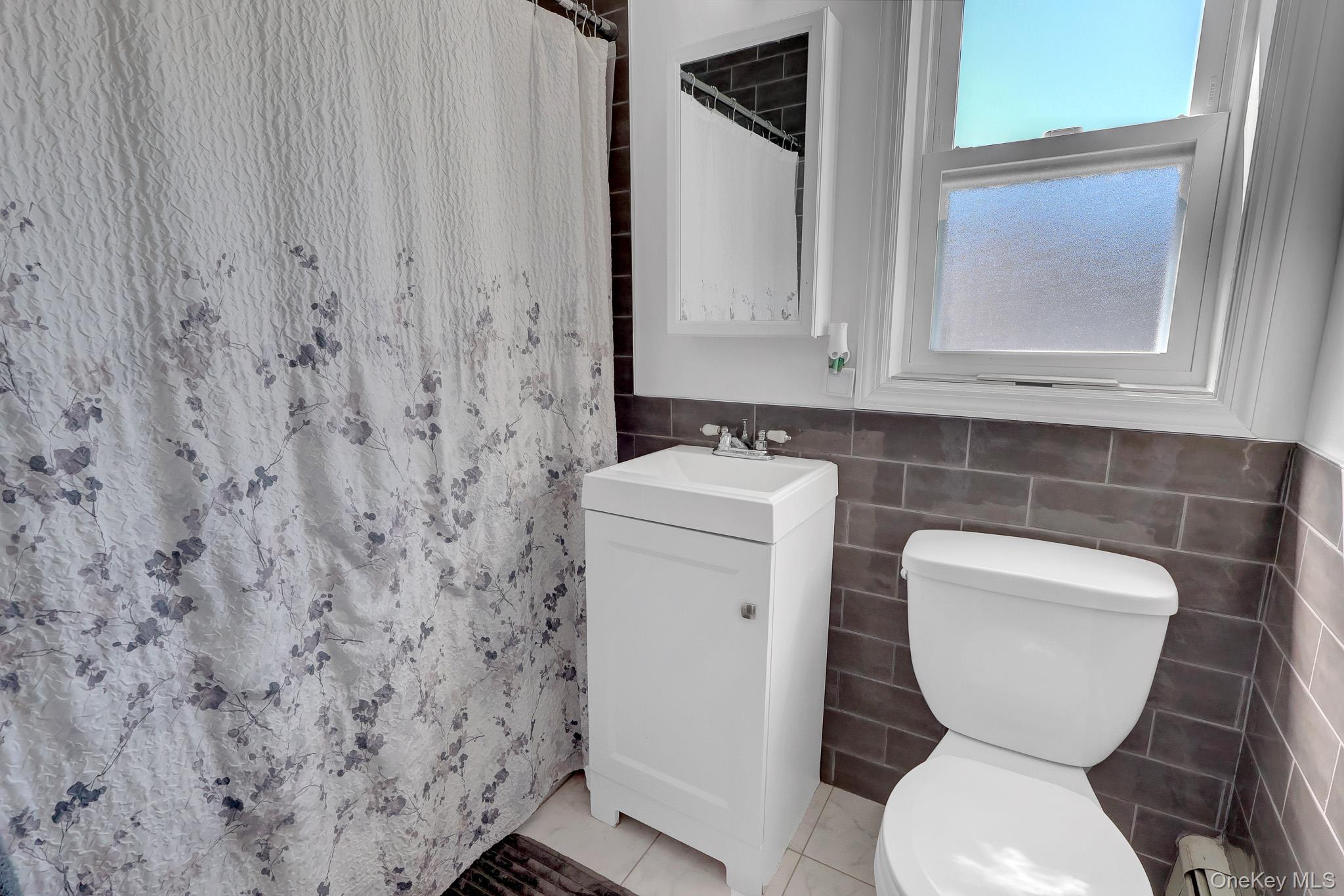 86 Cardinal Lane, Unit 2B photo 16