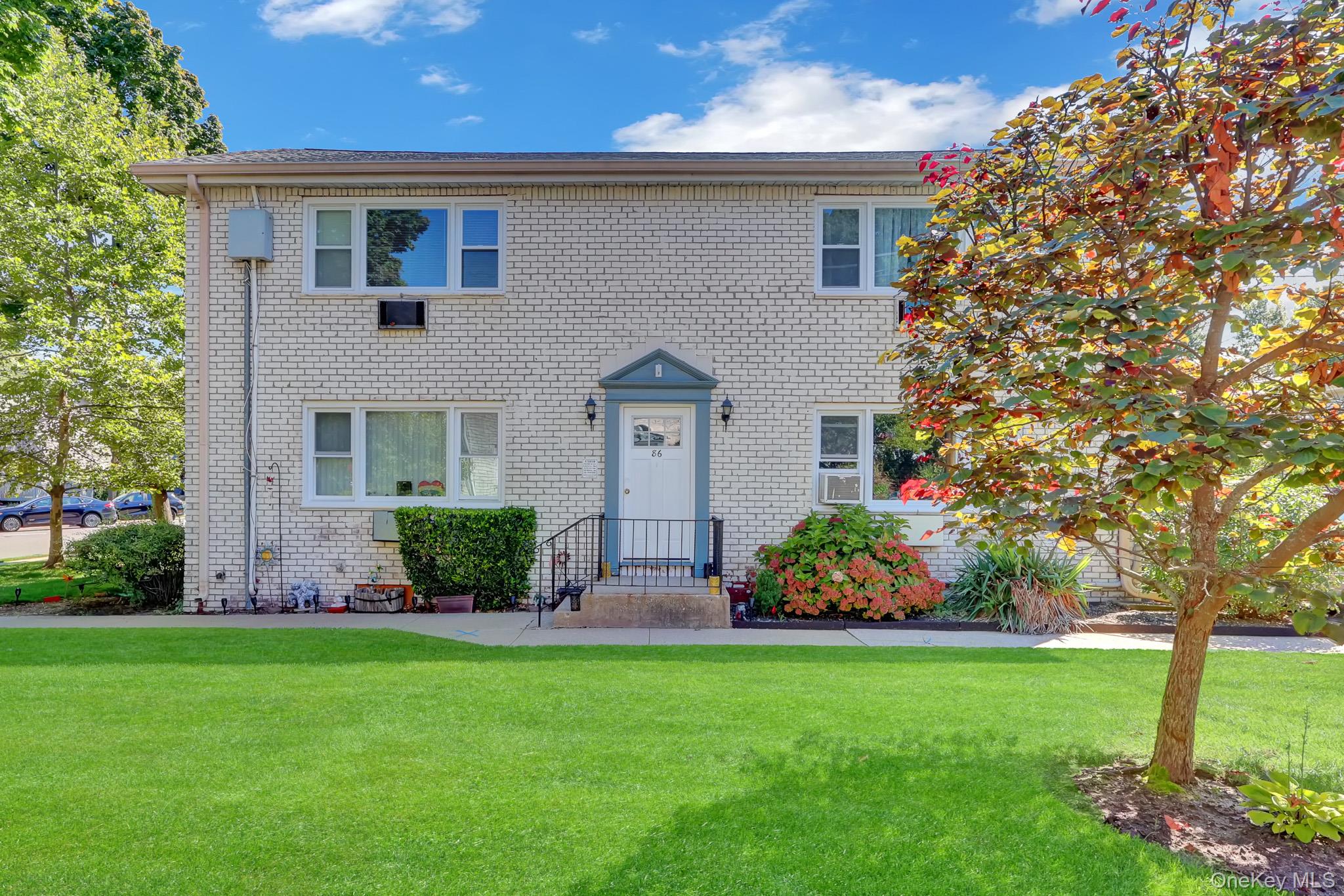 86 Cardinal Lane, Unit 2B photo 2