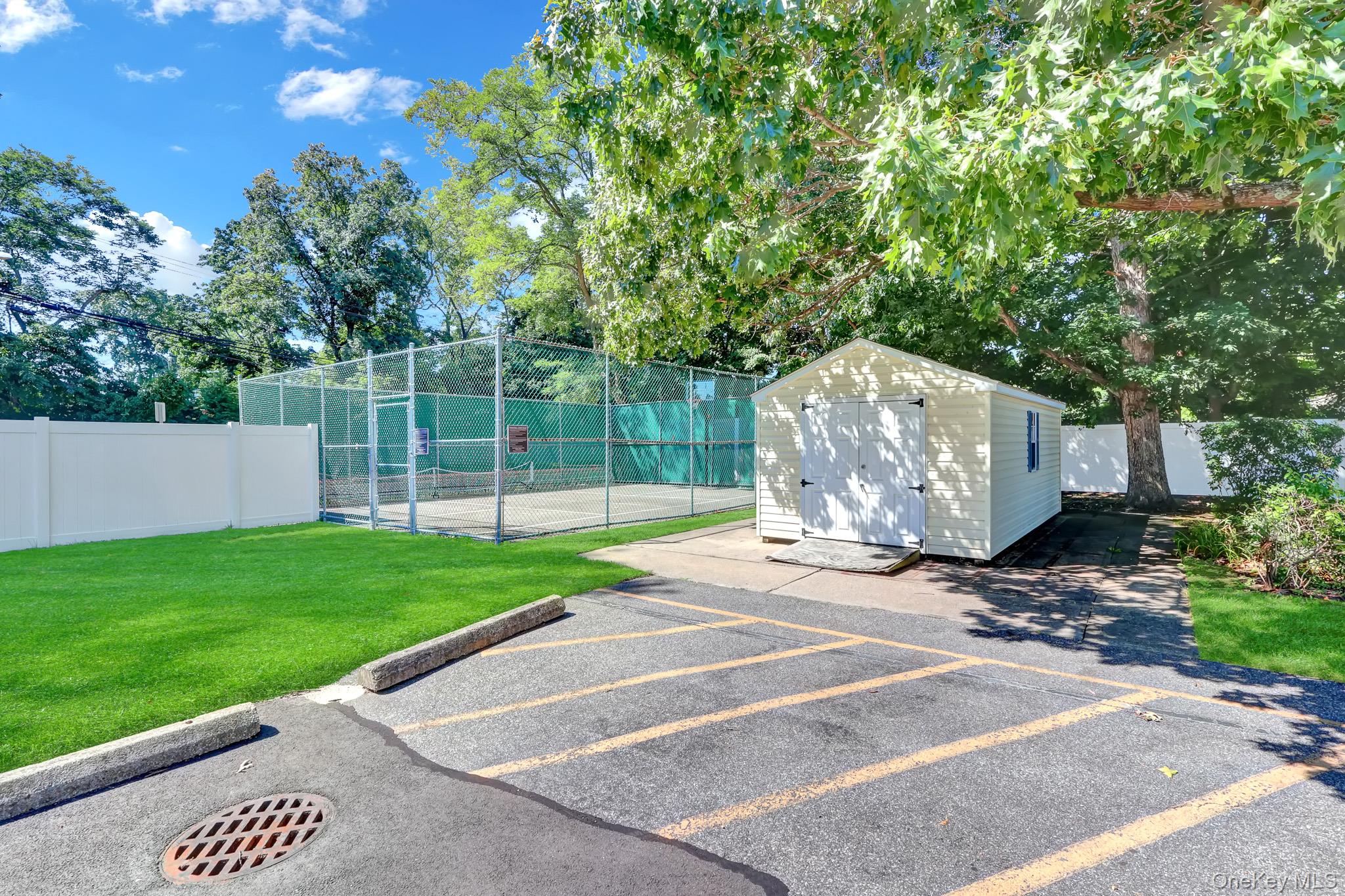 86 Cardinal Lane, Unit 2B photo 24
