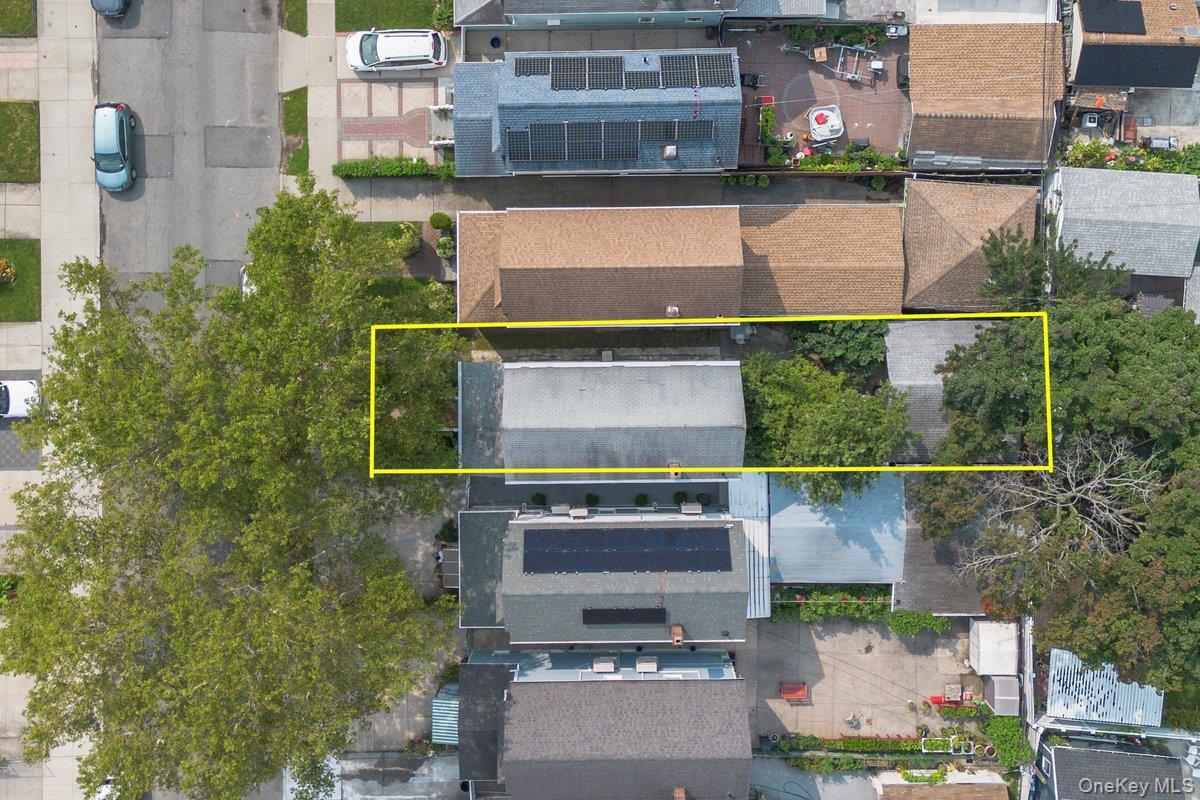 9344 Vanderveer Street – For Sale photo 20