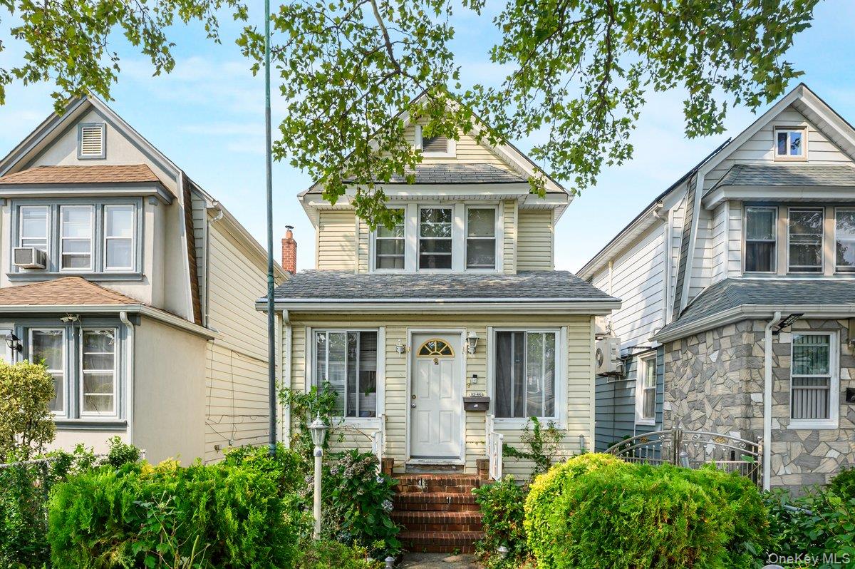 9344 Vanderveer Street – For Sale photo 2