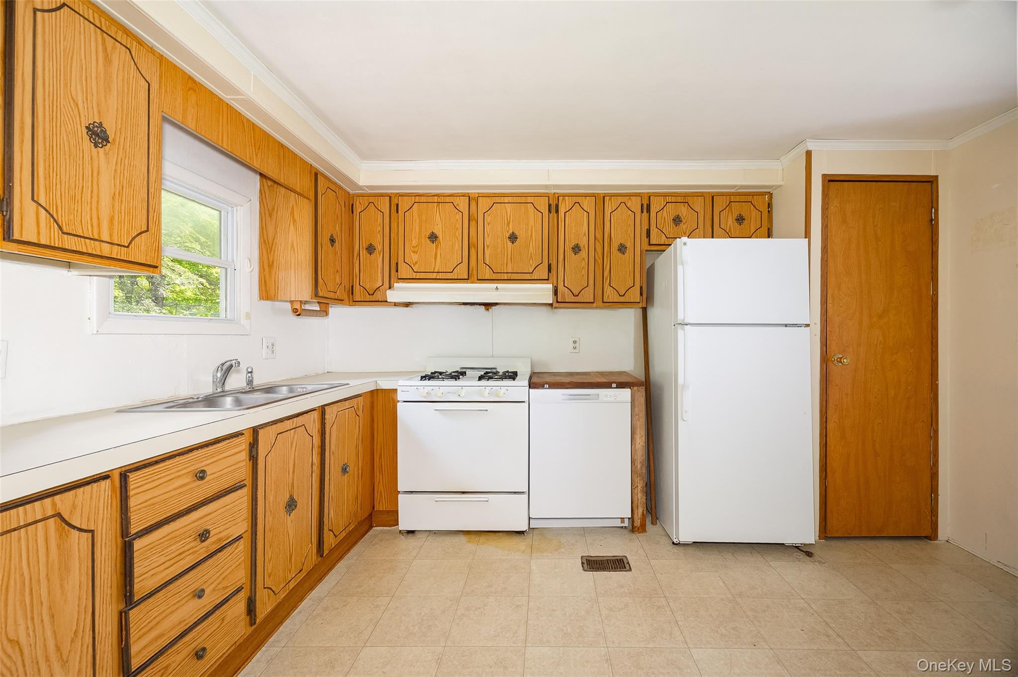 532 River Road – For Sale photo 10