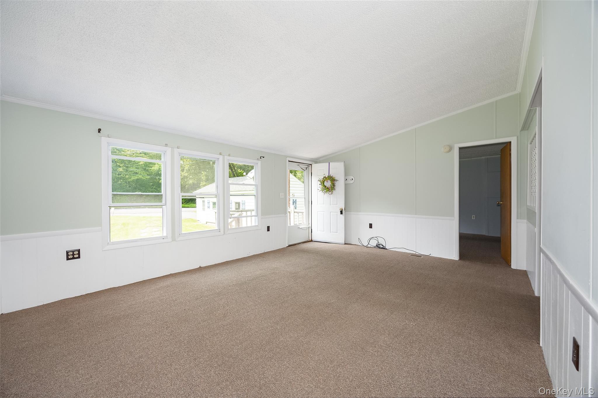 532 River Road – For Sale photo 3