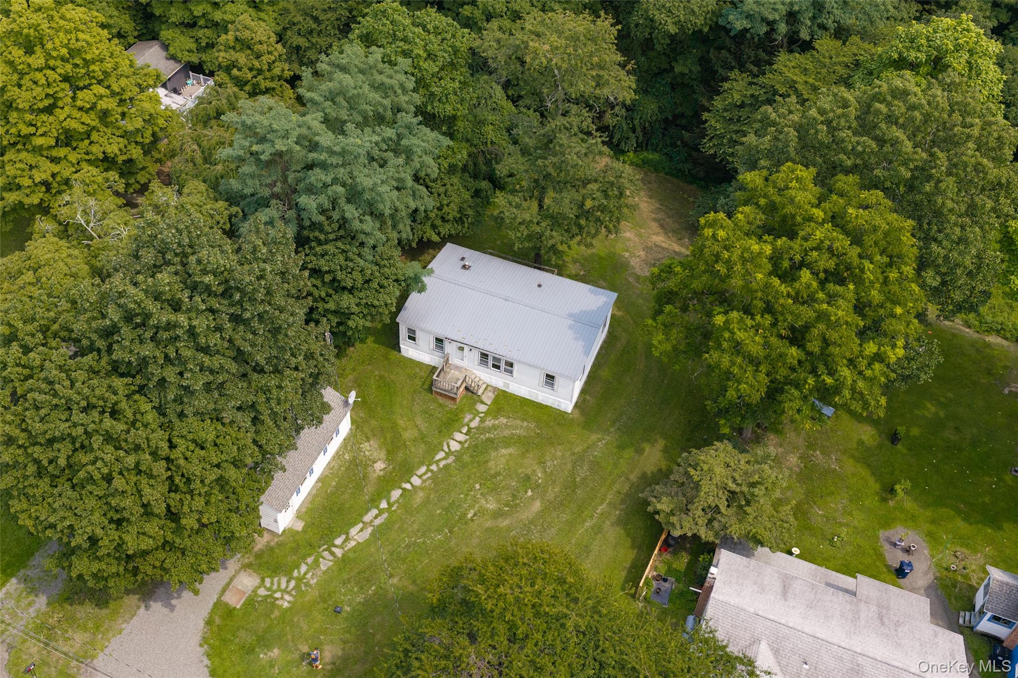 532 River Road – For Sale photo 30
