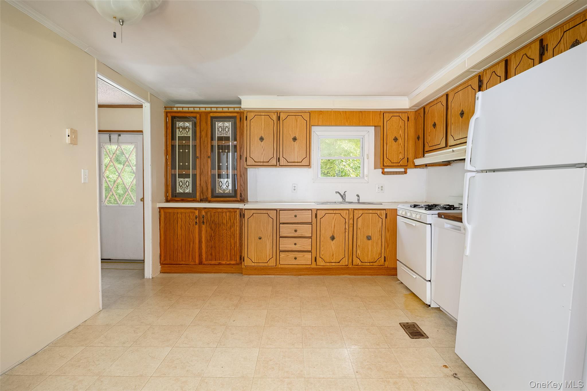 532 River Road – For Sale photo 4