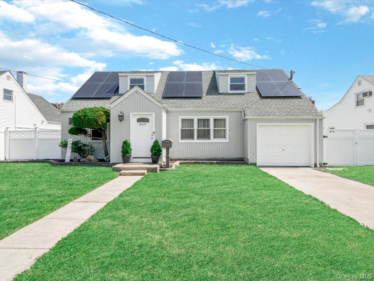 3437 2nd Street – For Sale