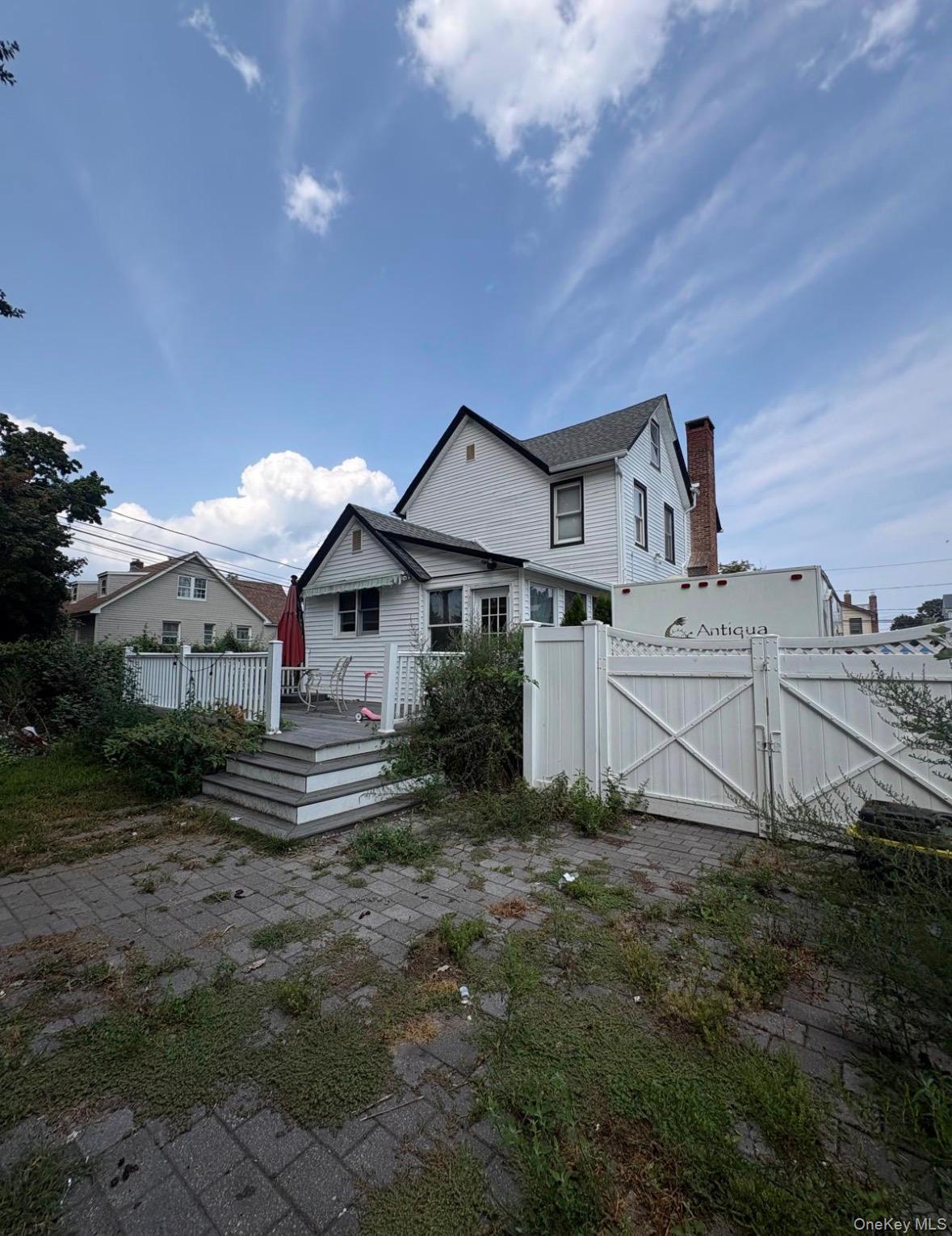 38 Jackson Avenue – For Sale photo 2