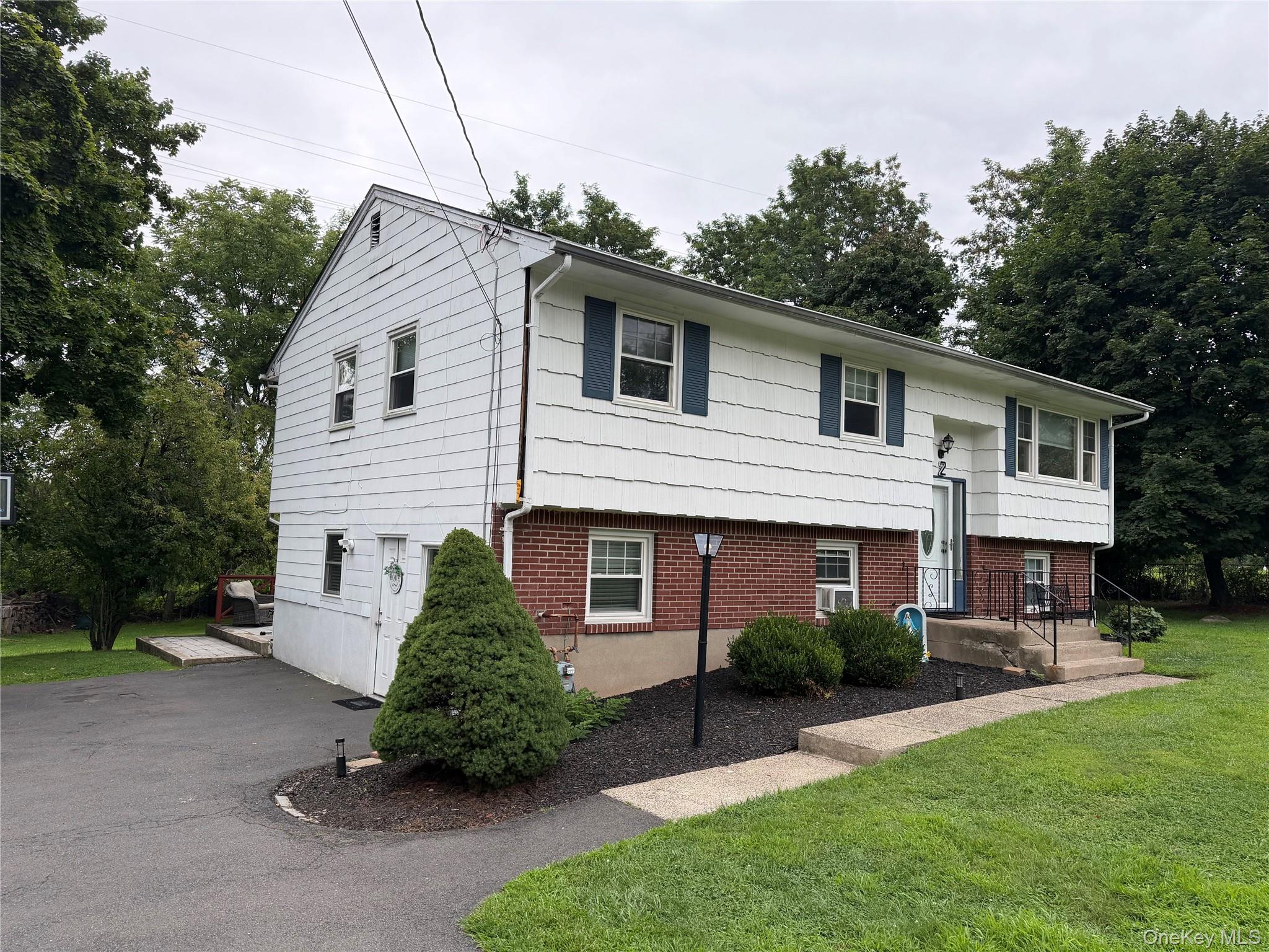 2 Cinder Road – For Sale photo 2