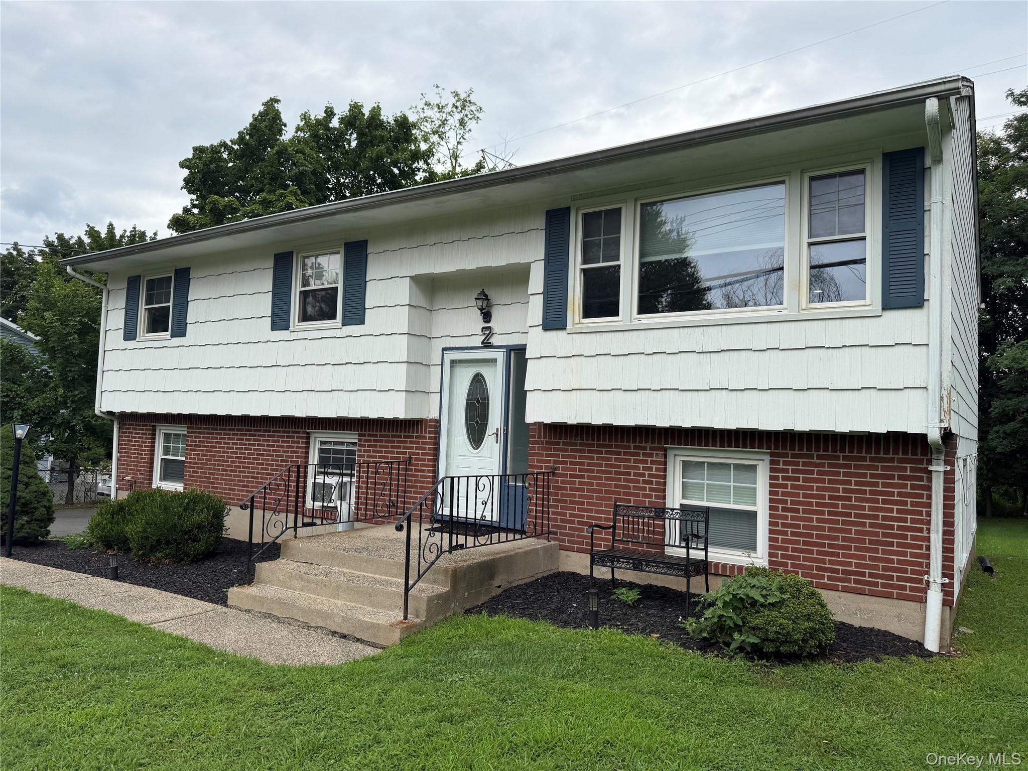 2 Cinder Road – For Sale