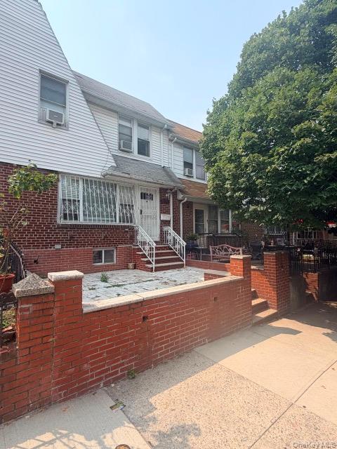 3056 87th Street – For Sale