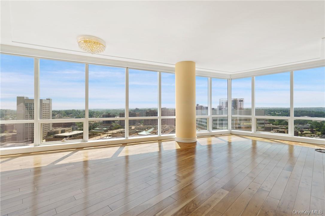 1 Renaissance Square, Unit 21E photo 3