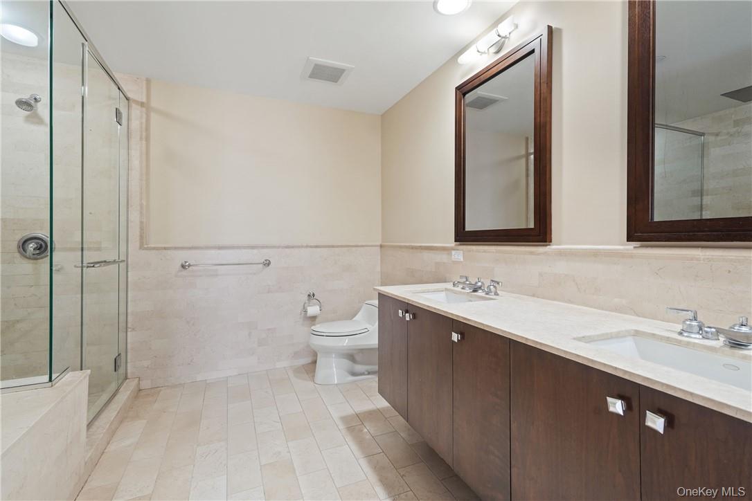 1 Renaissance Square, Unit 21E photo 11